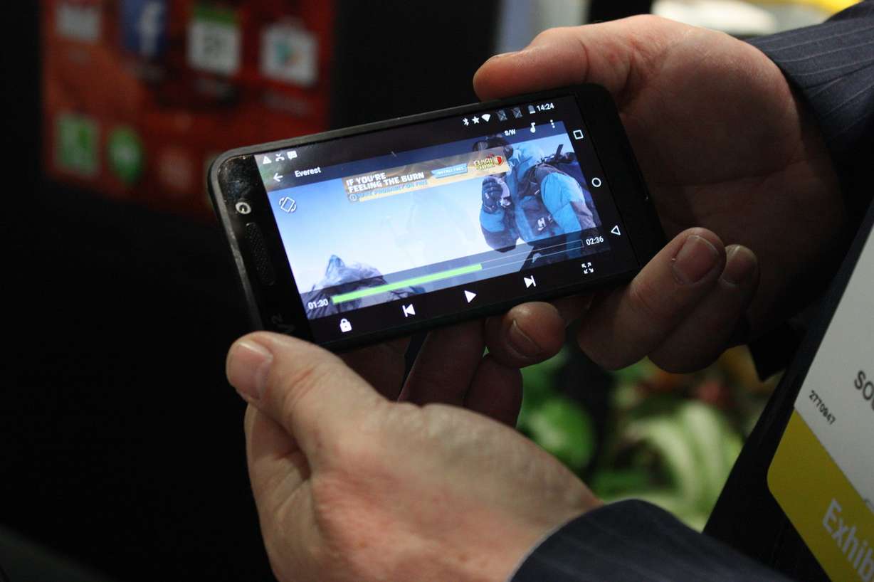 Saygus founder Chad Sayers shows off a prototype of the V2 at the 2016 Consumer Electronics Show in Las Vegas. (Photo: Natalie Crofts/KSL)