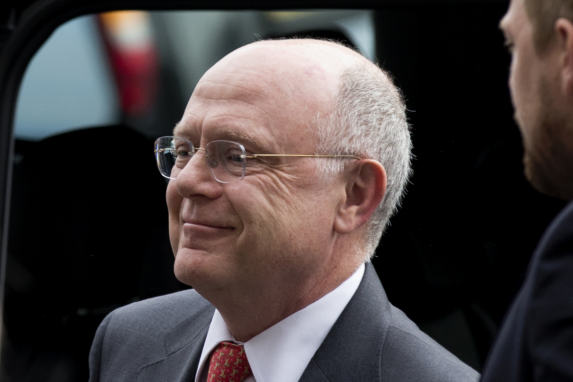 Pfizer, Allergan CEOs: Tie-up aims for growth, not cost cuts