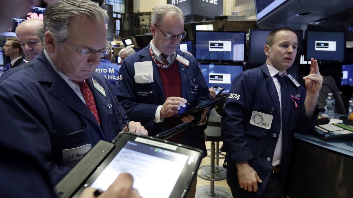 Asia shares rise as China steadies, Wall Street snaps back