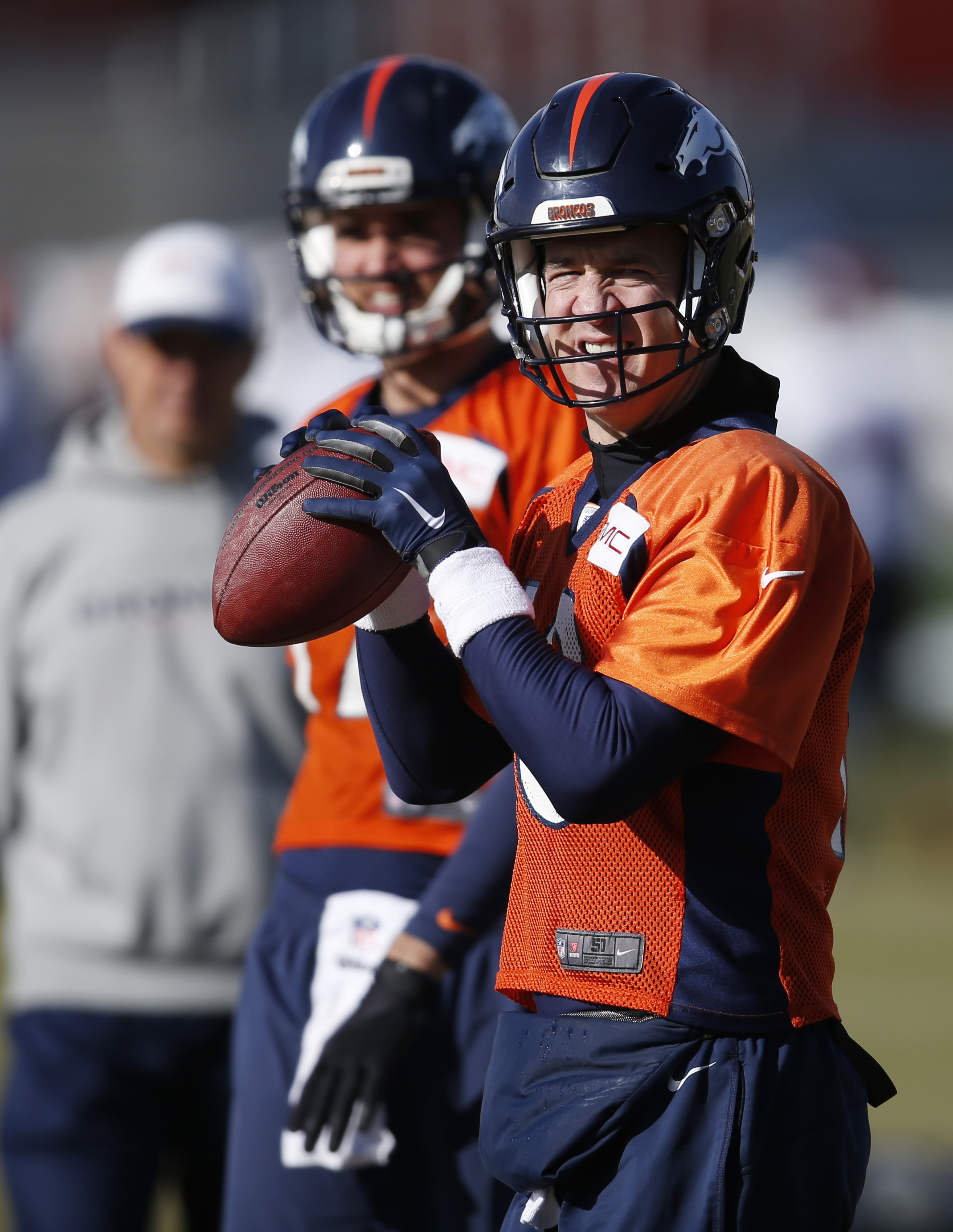 For once, Peyton Manning is the healthiest QB