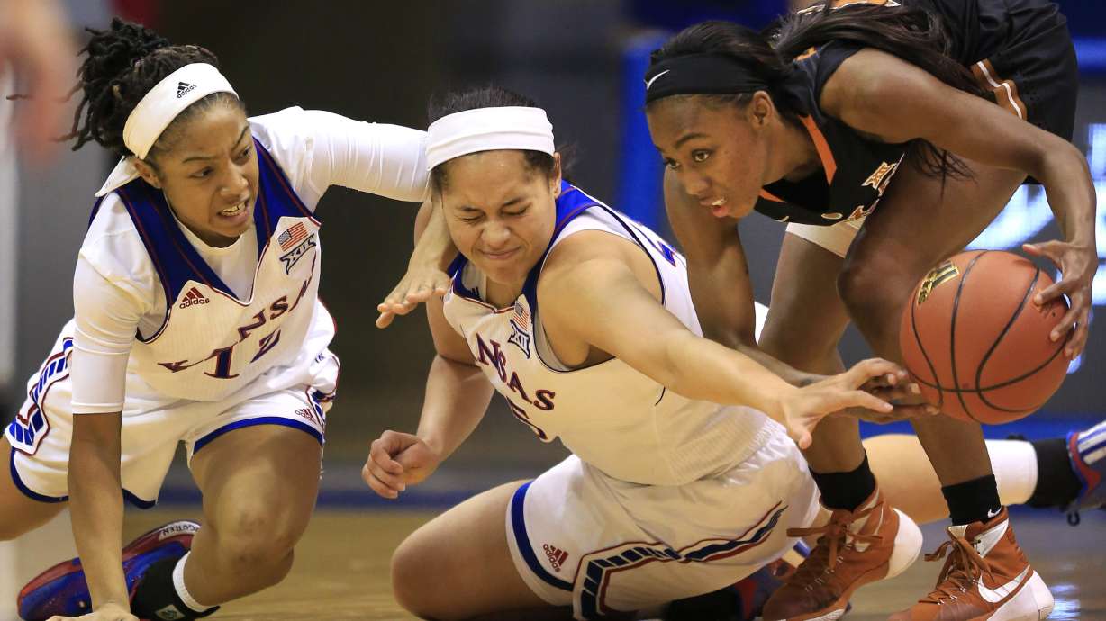 Imani Boyette scores 15, No. 4 Texas beats Kansas 75-38