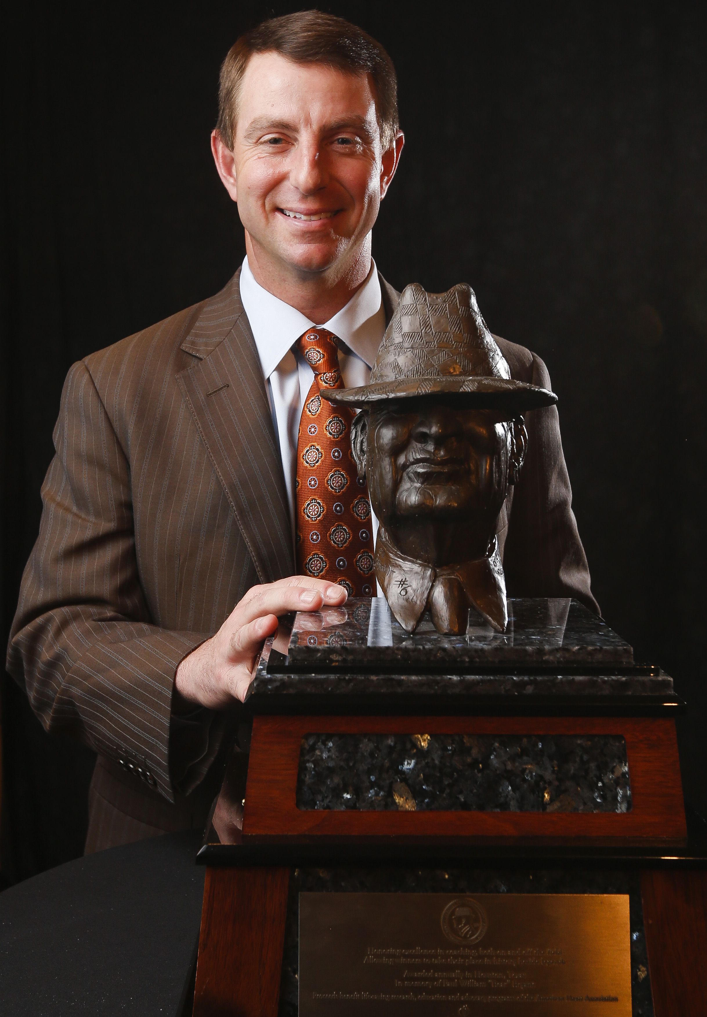 Clemson's Dabo Swinney wins Bear Bryant coach of year award