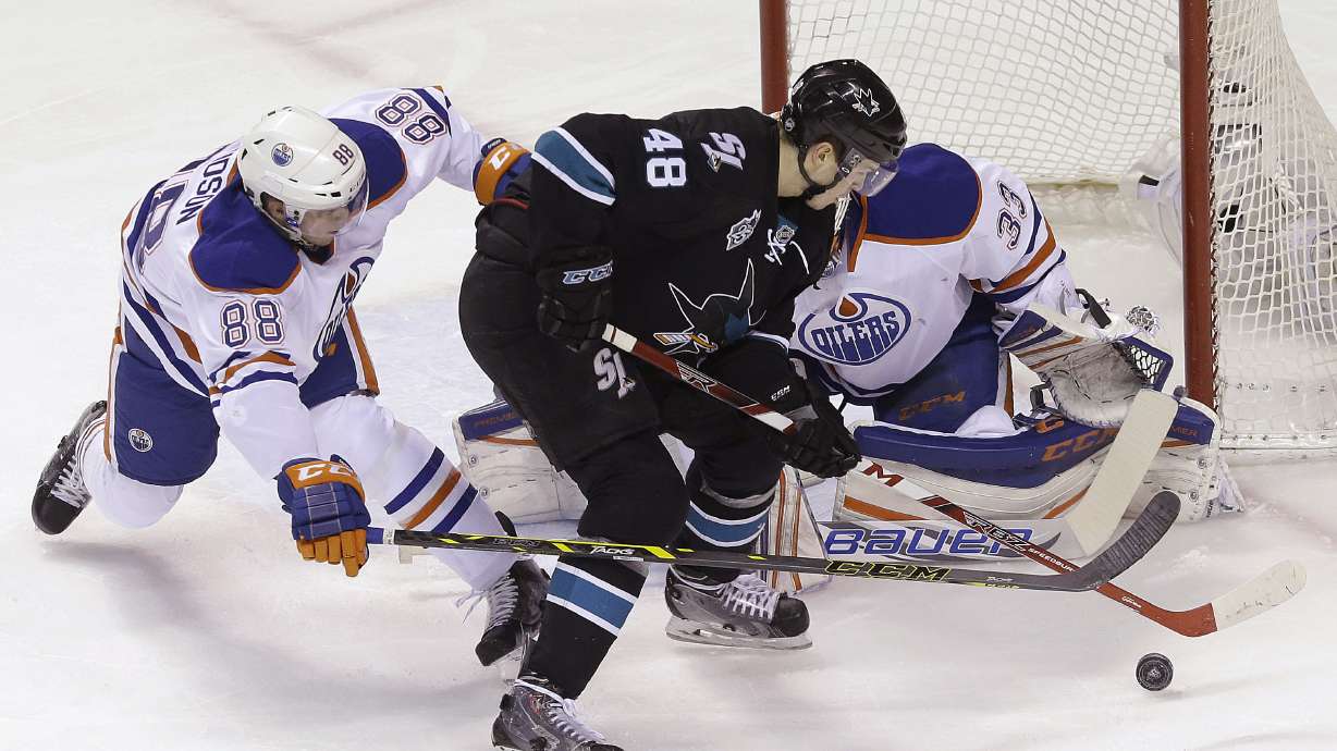 Pavelski, Donskoi score in shootout, Sharks beat Oilers 2-1