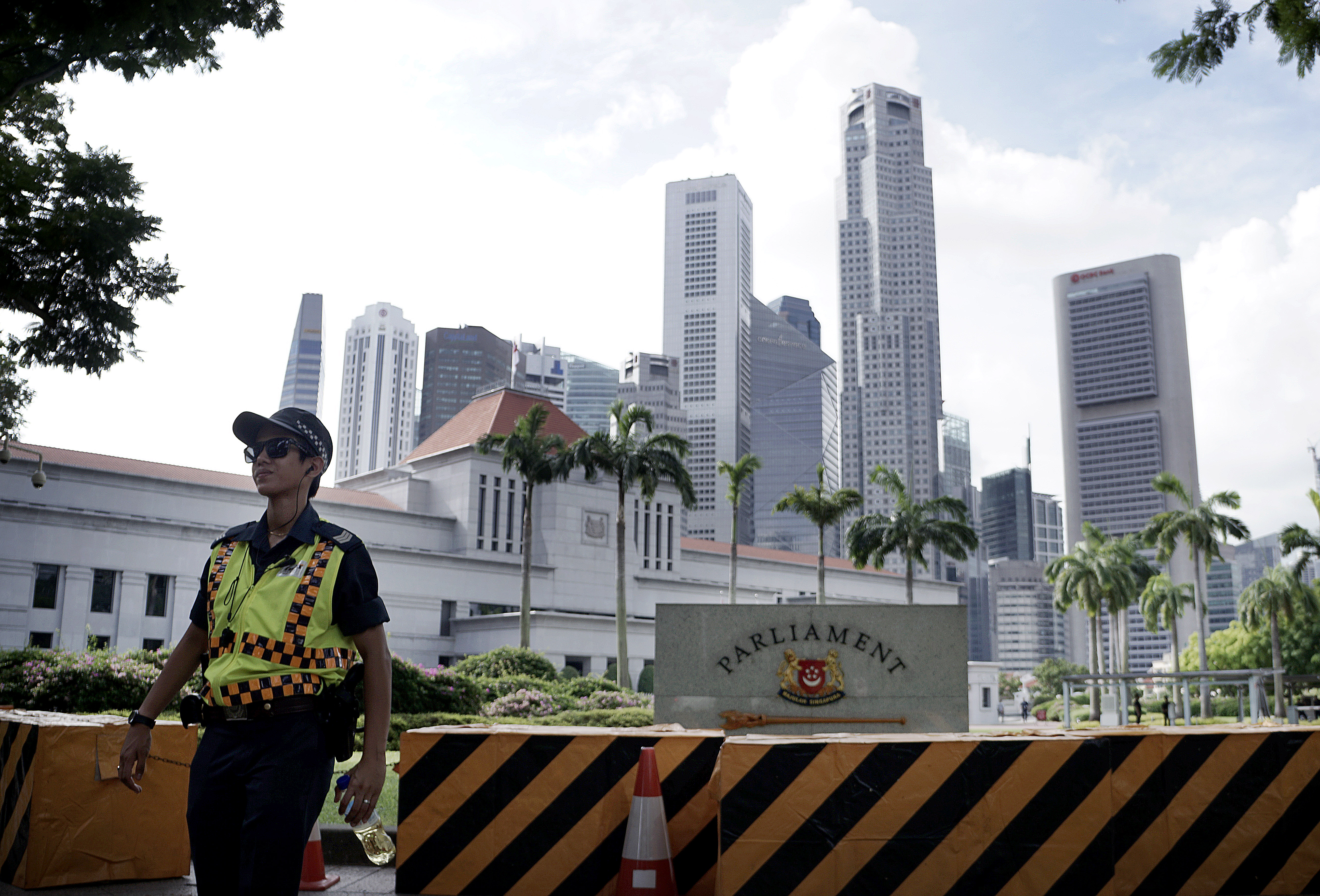 Singapore parliament convenes in post-Lee Kuan Yew era