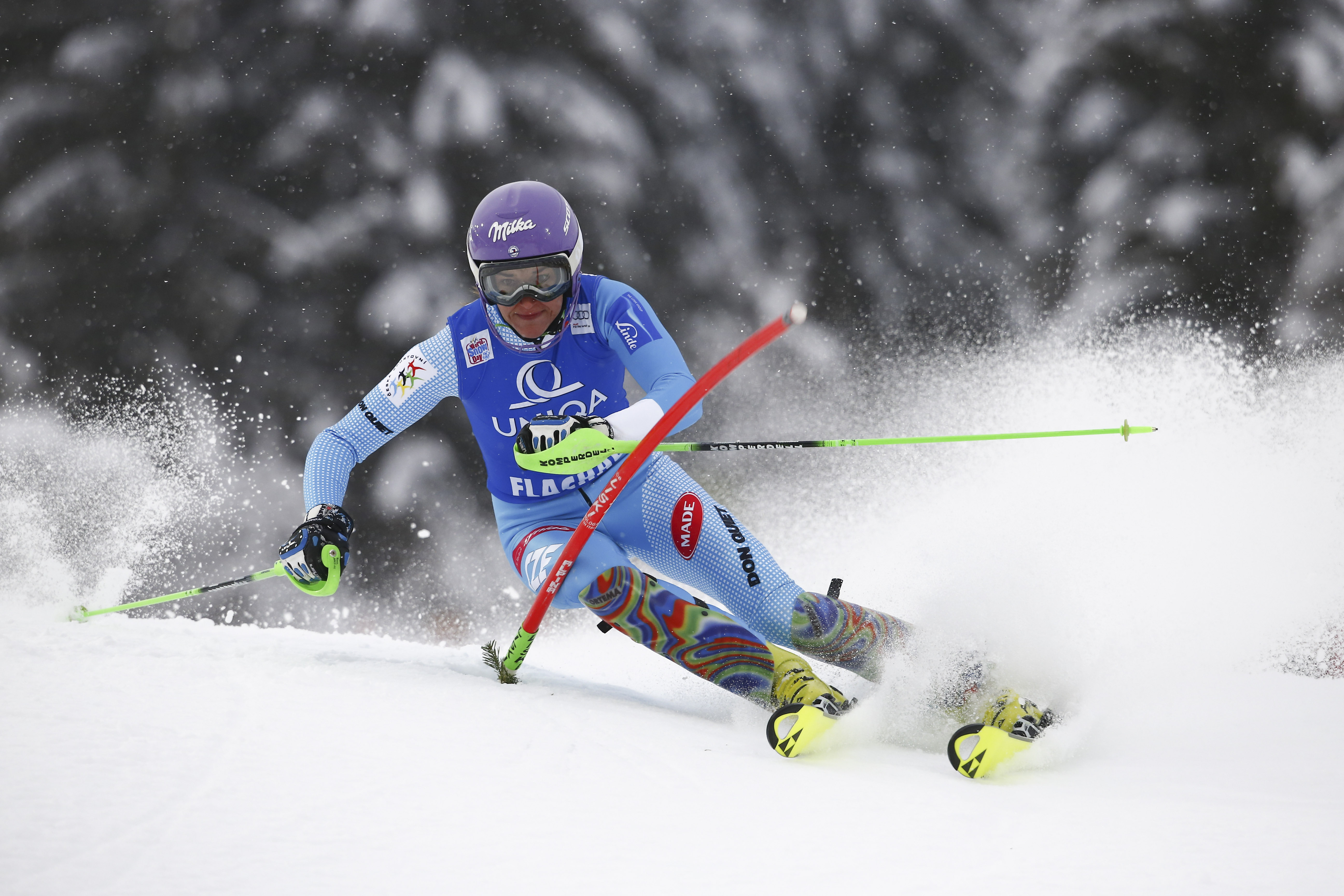 Veronika Velez Zuzulova wins women's World Cup night slalom