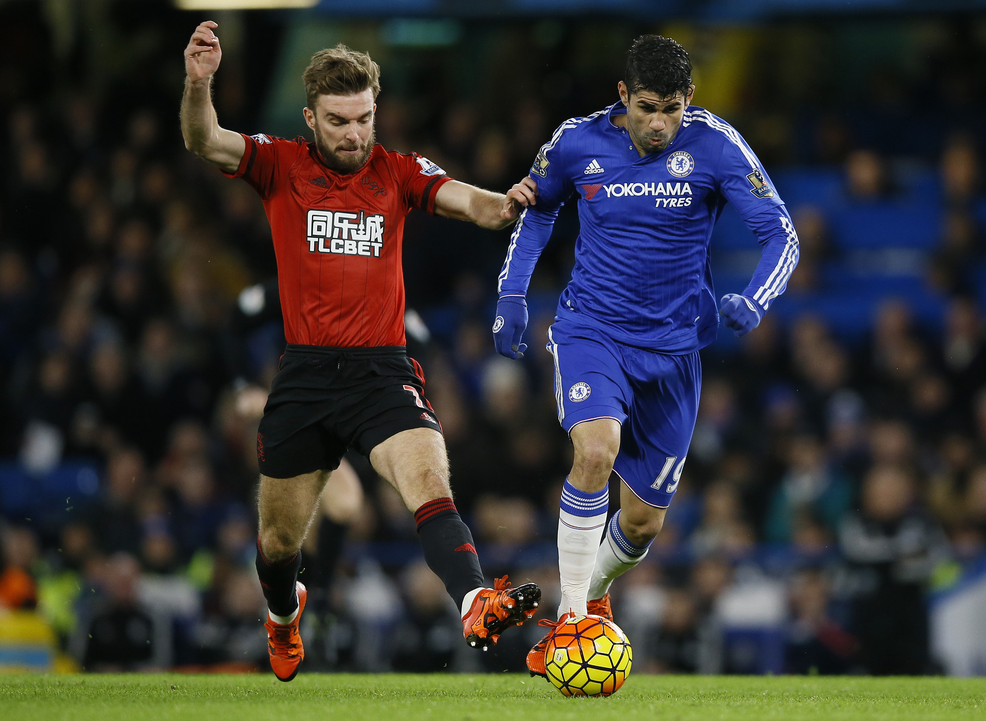 Hiddink says ailing champions Chelsea in relegation battle