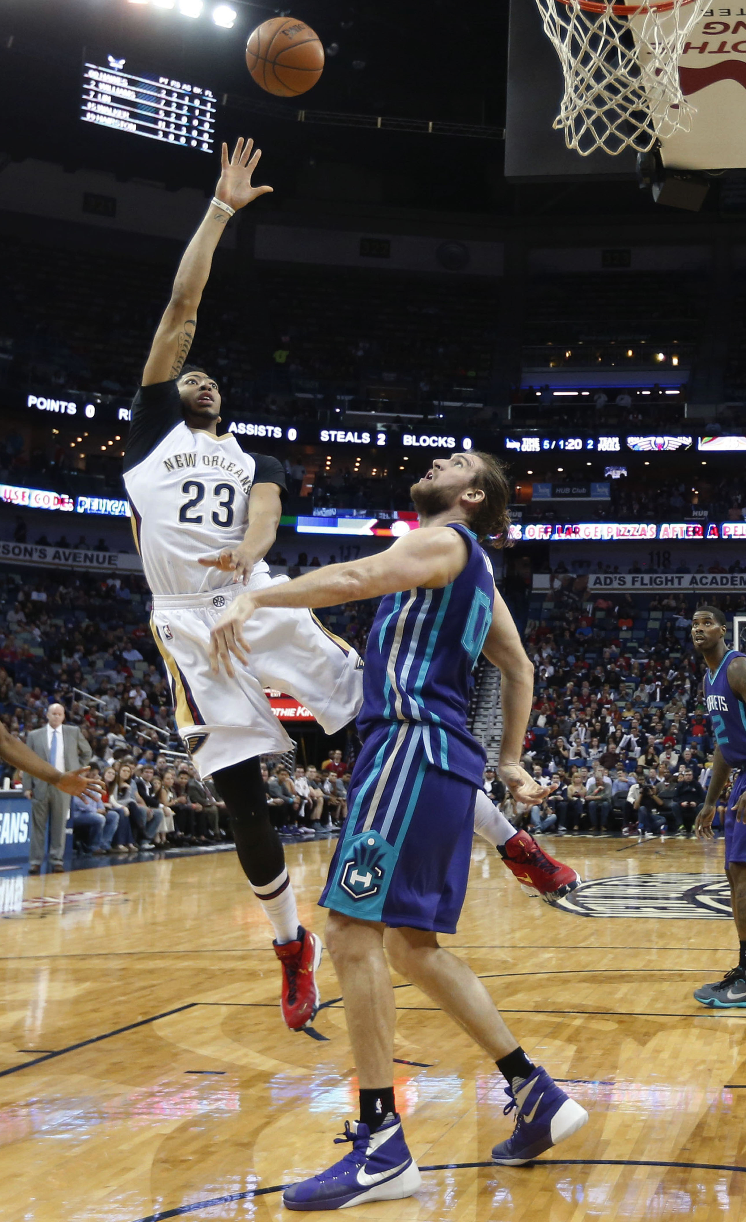 Anderson, Davis, lead Pelicans past Hornets, 109-107