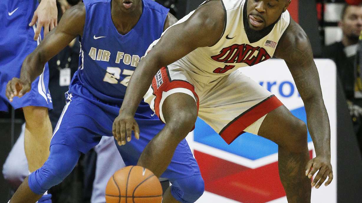 UNLV dominates Air Force on the glass, wins 100-64