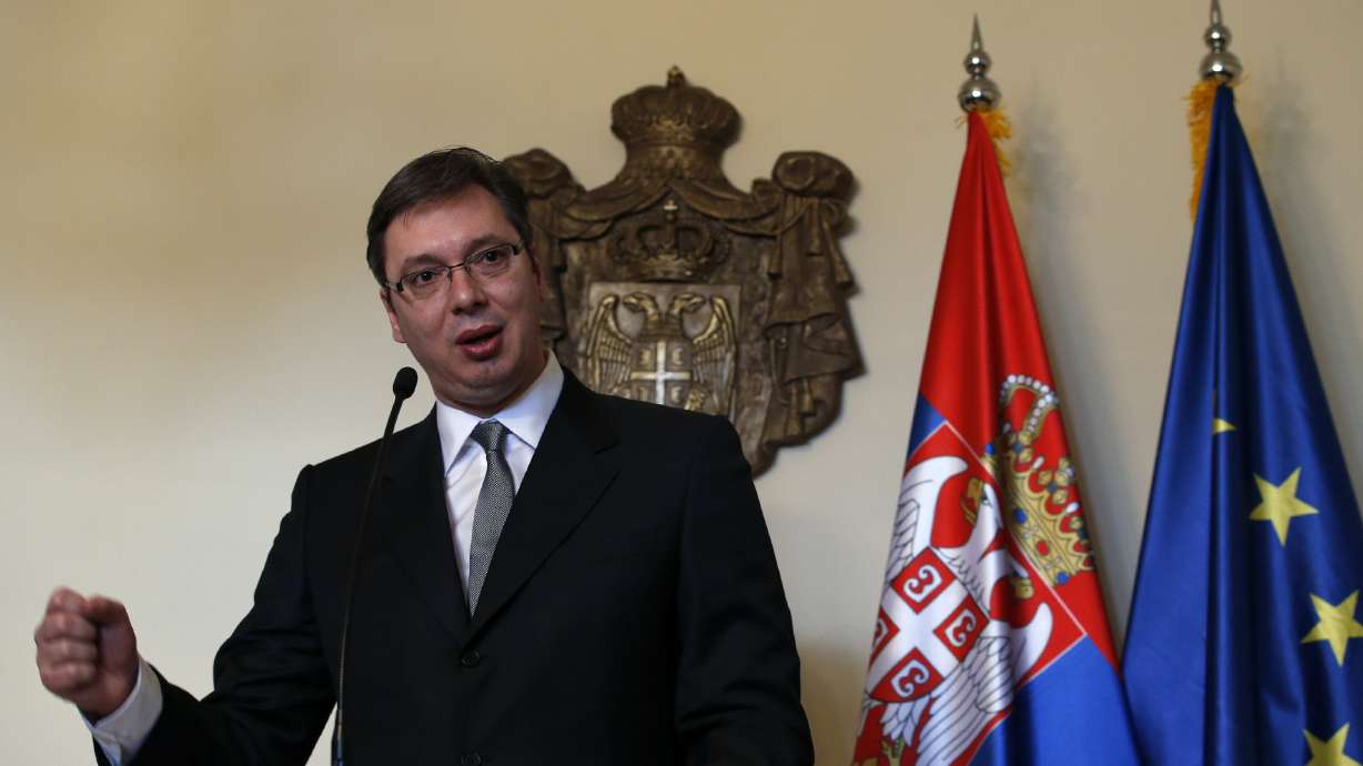 Serbian PM urges early election in 2016 to cement power