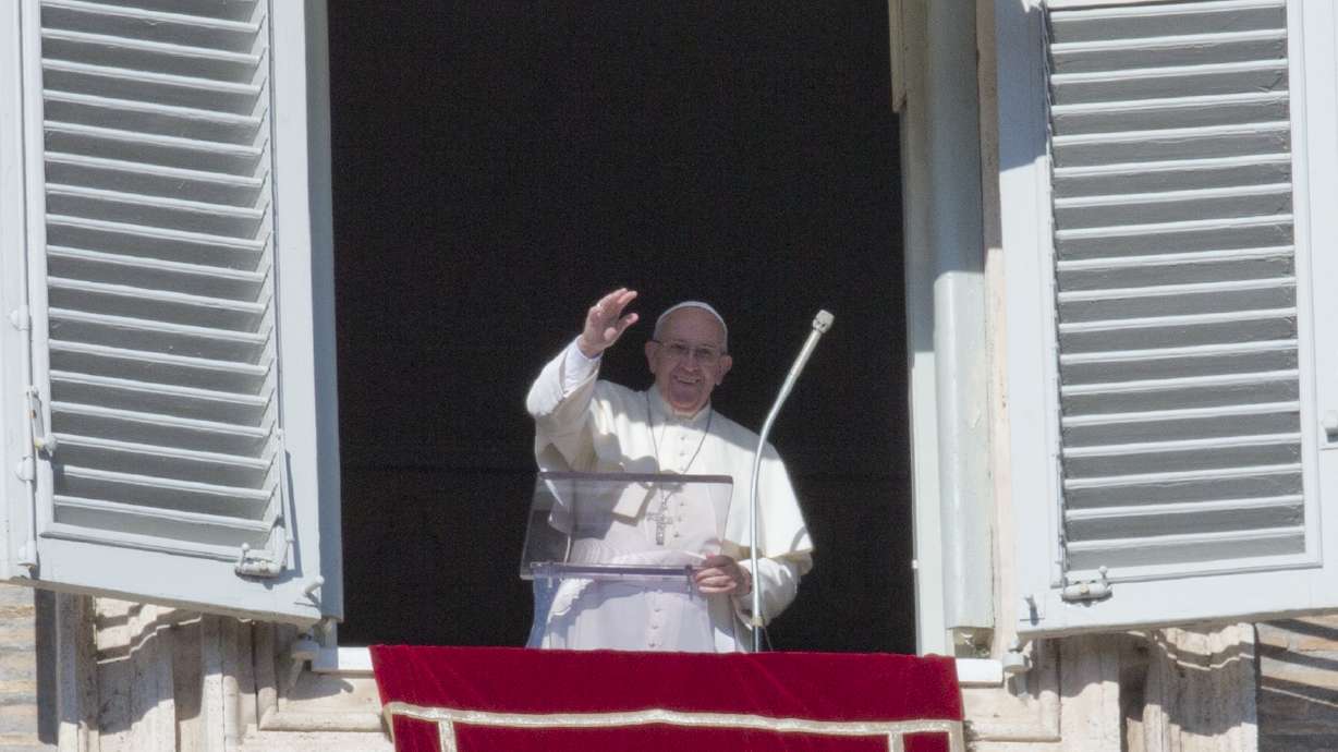Synagogue visit: Pope denounces violence done in God's name