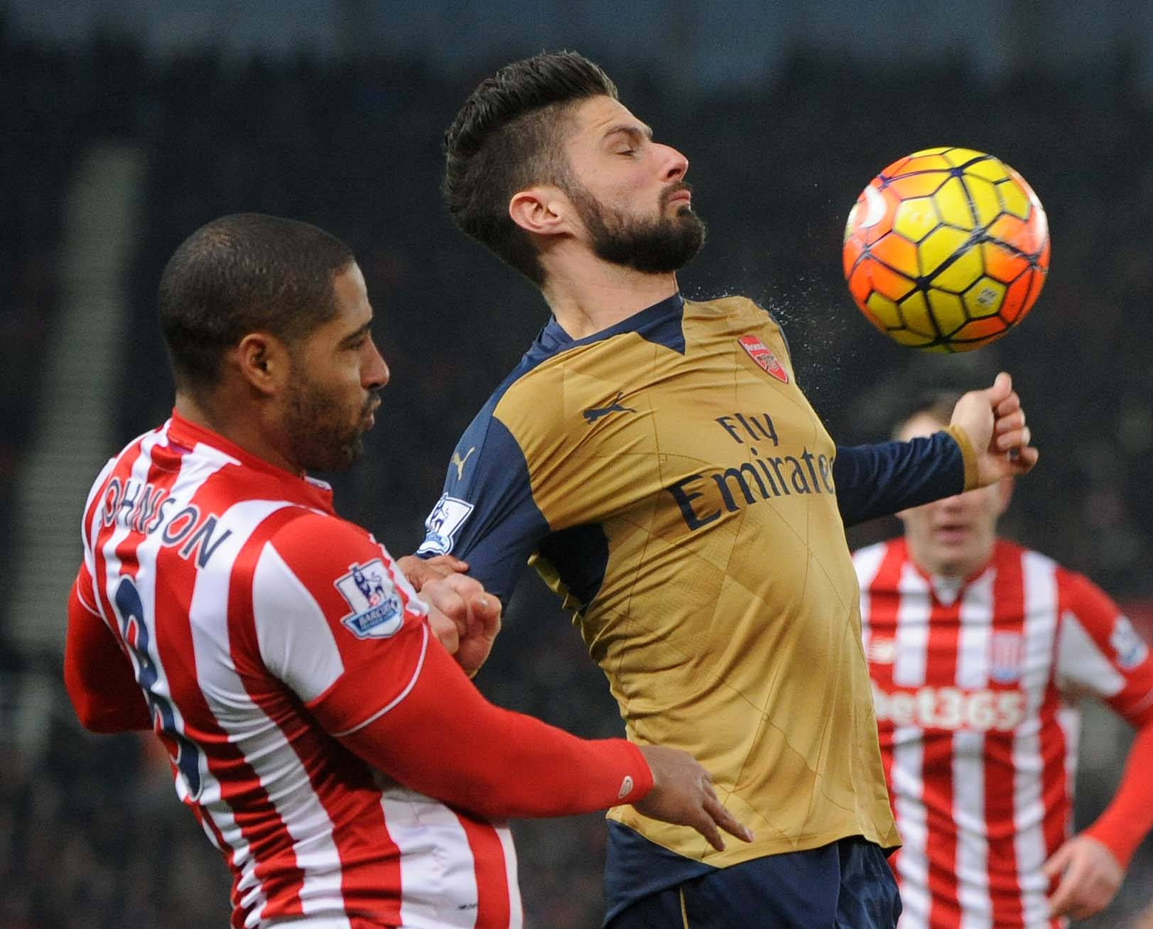 Stoke holds Arsenal to 0-0 draw in Premier League