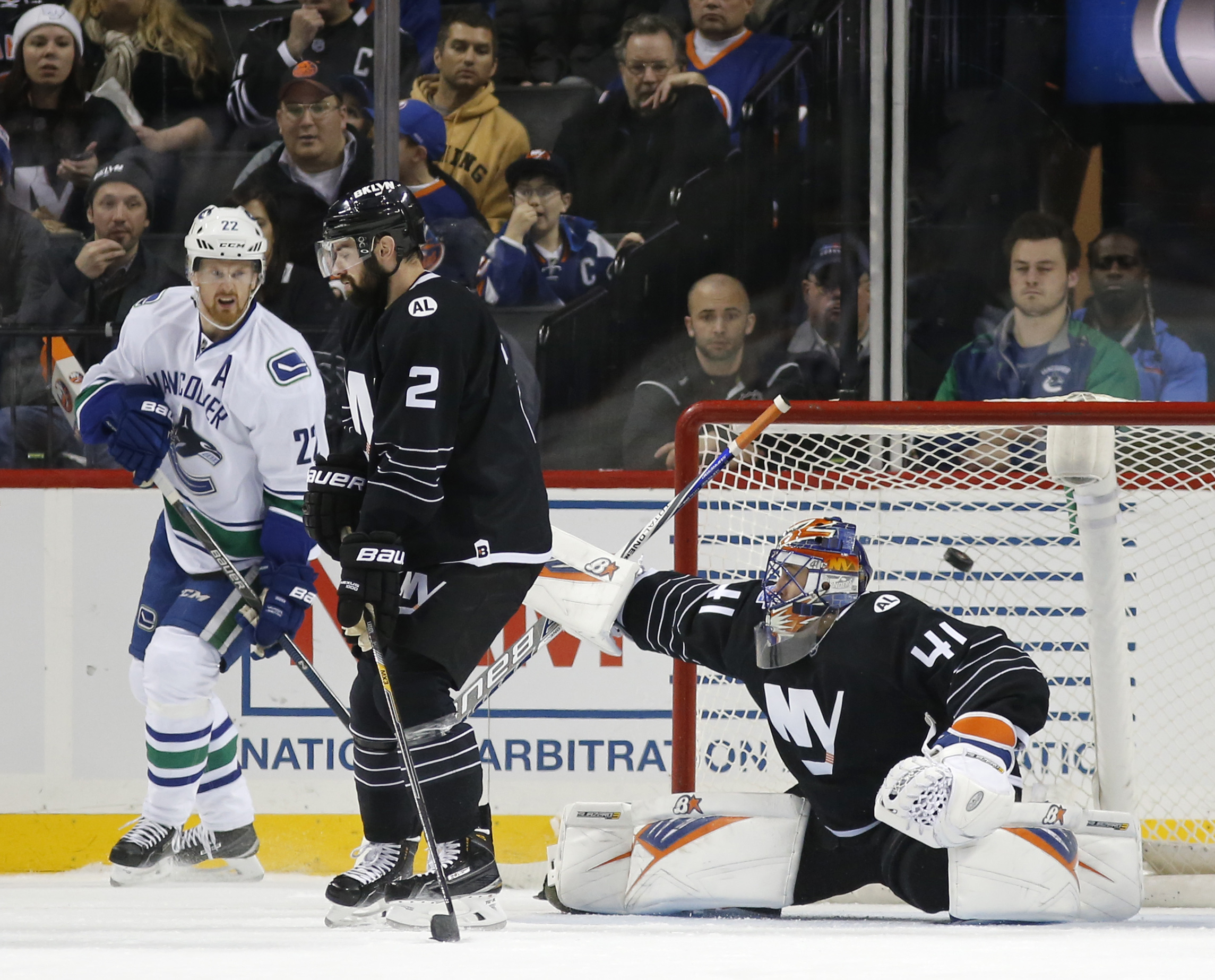 Miller makes 47 saves, Vrbata scores in SO for Canucks