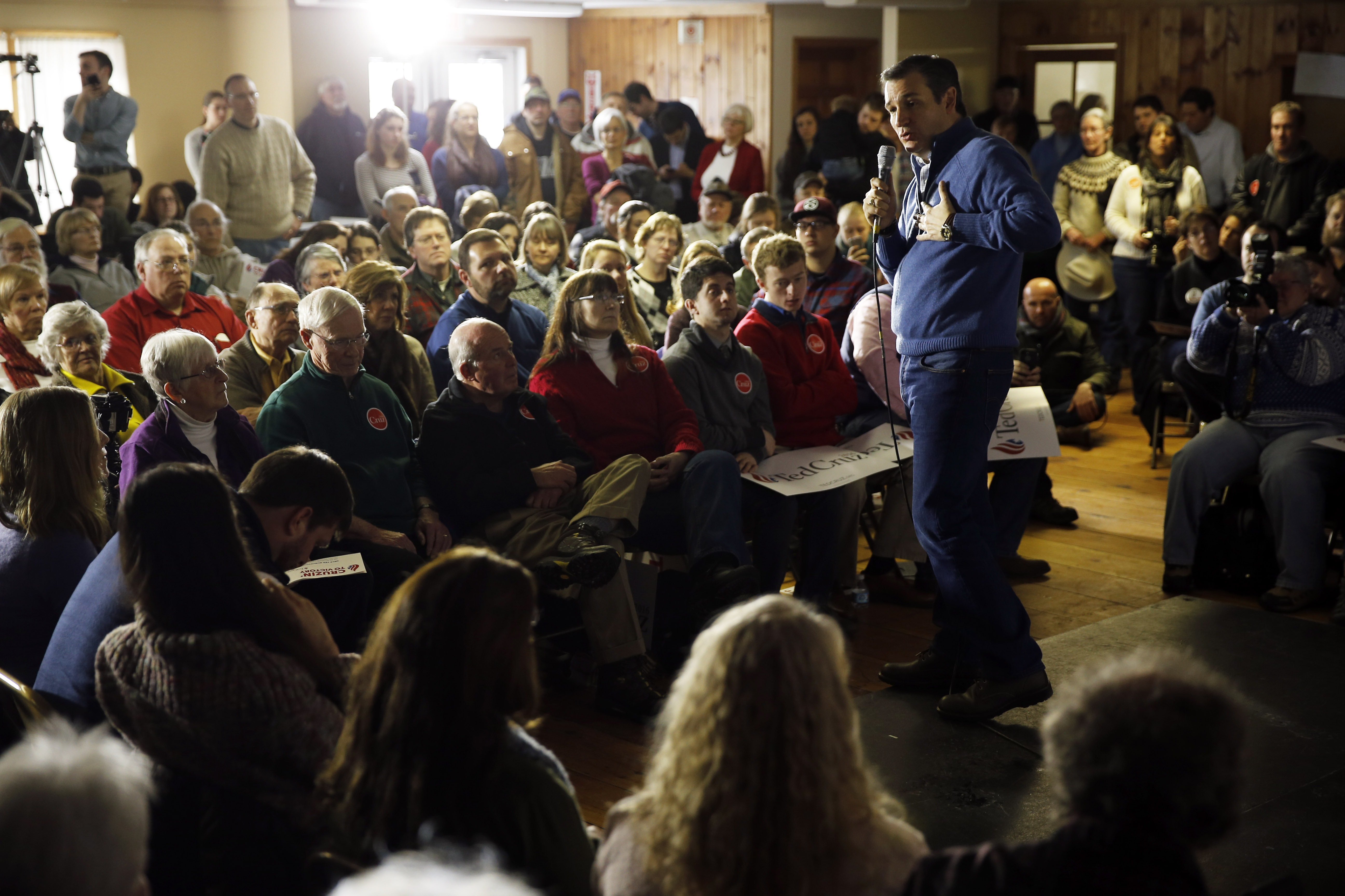 Ted Cruz says Donald Trump becoming 'rattled' by his gains