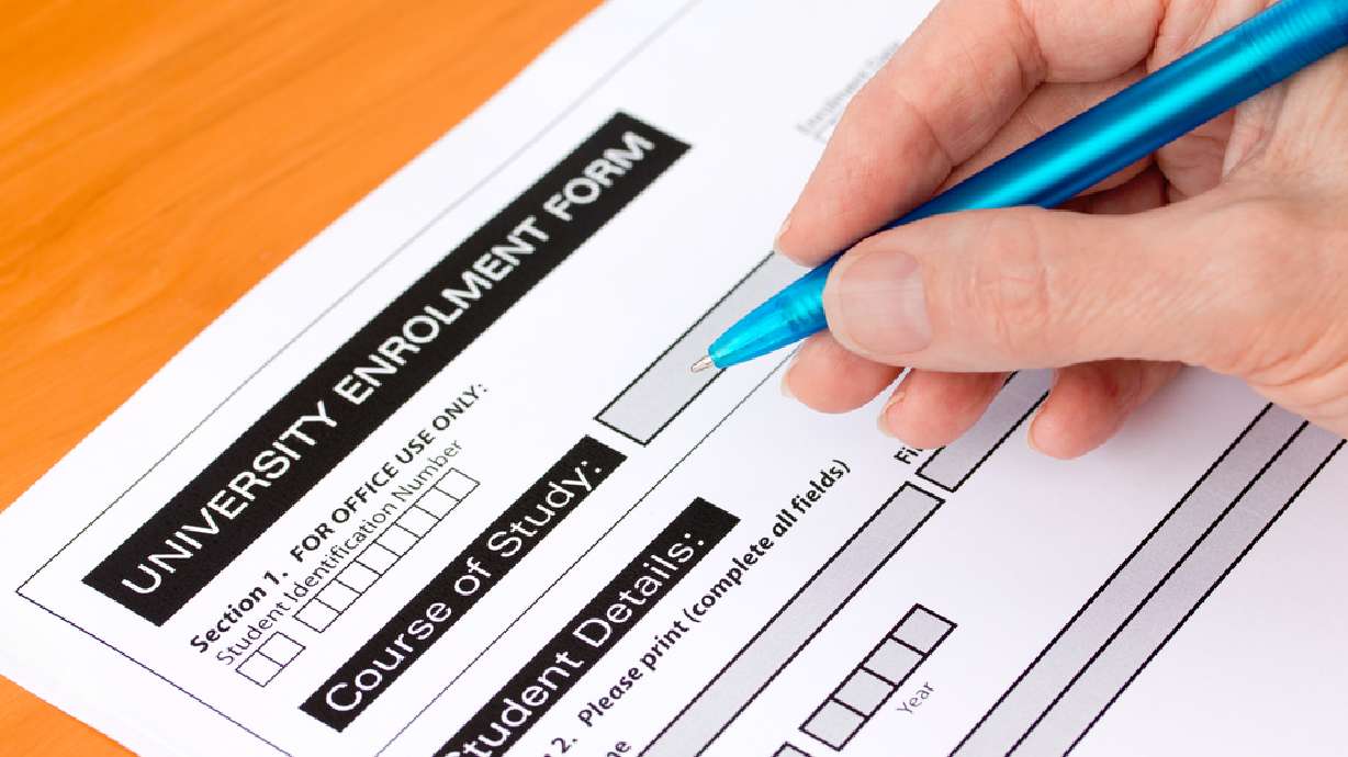 KSL Investigates: COVID-19 impact on college applications