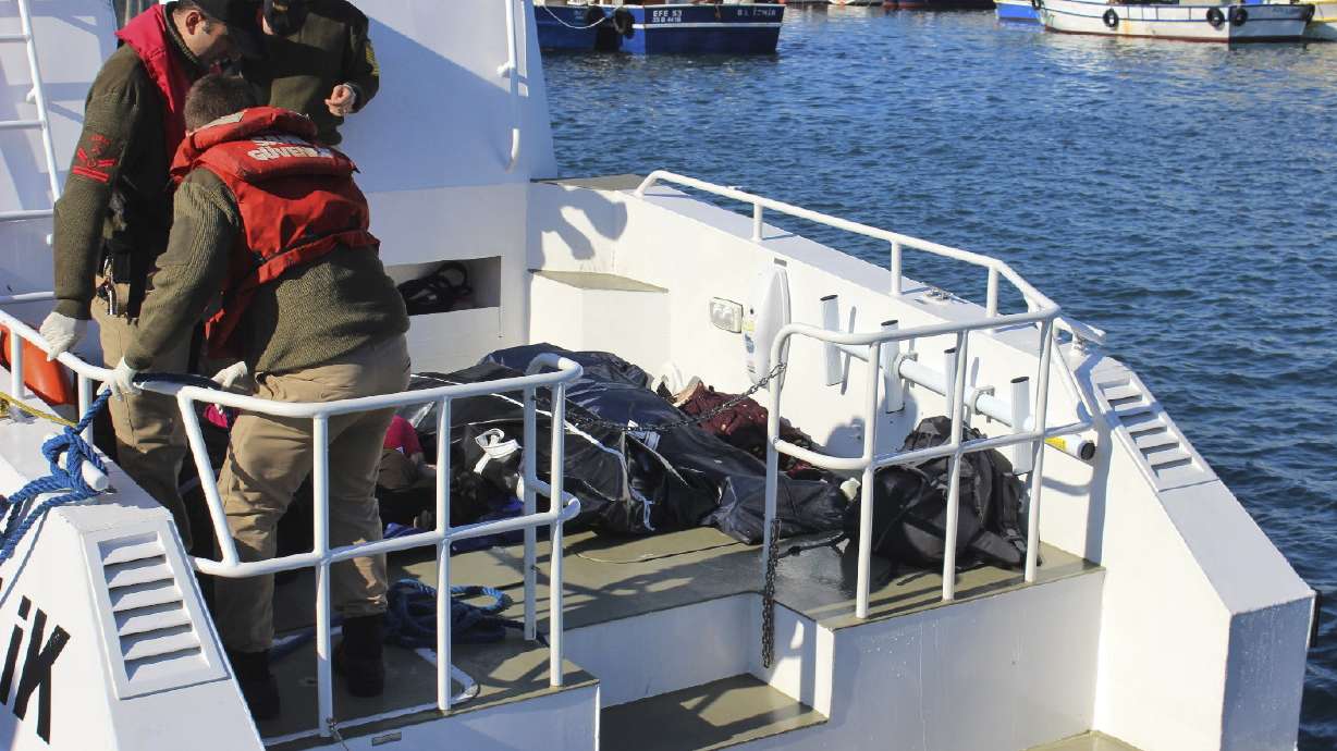 The Latest: Macedonia shuts border with Greece to refugees