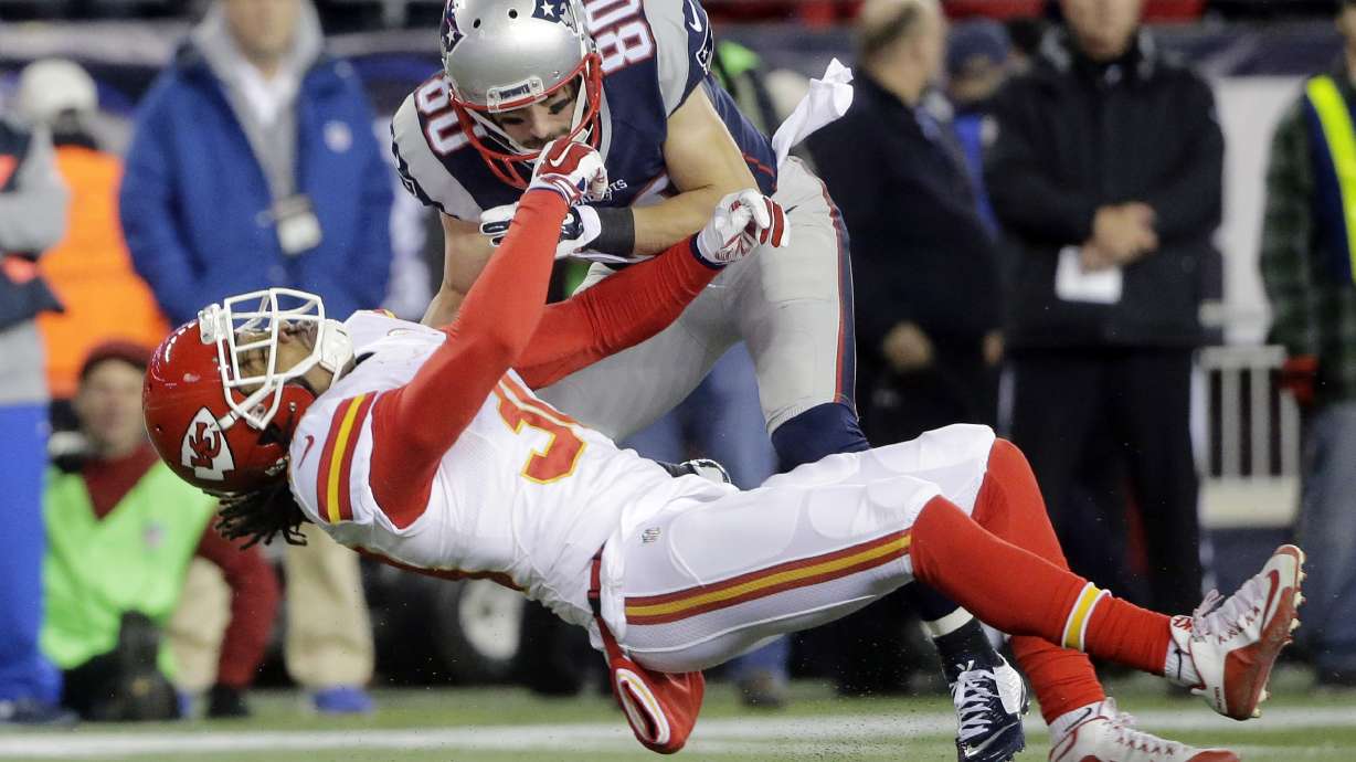 Patriots receiver Amendola fined $23K for blindside block