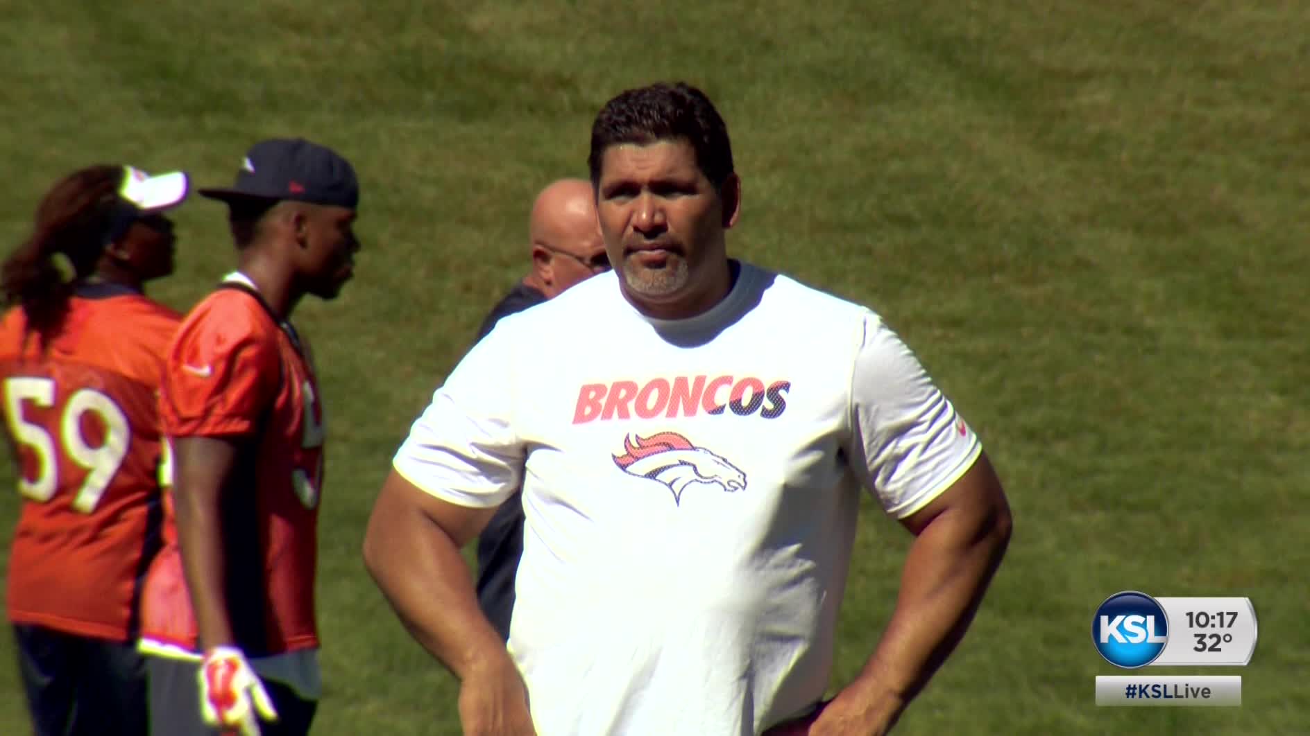 Colorado chaplain serves Denver Broncos players, coaches, Faith & Values