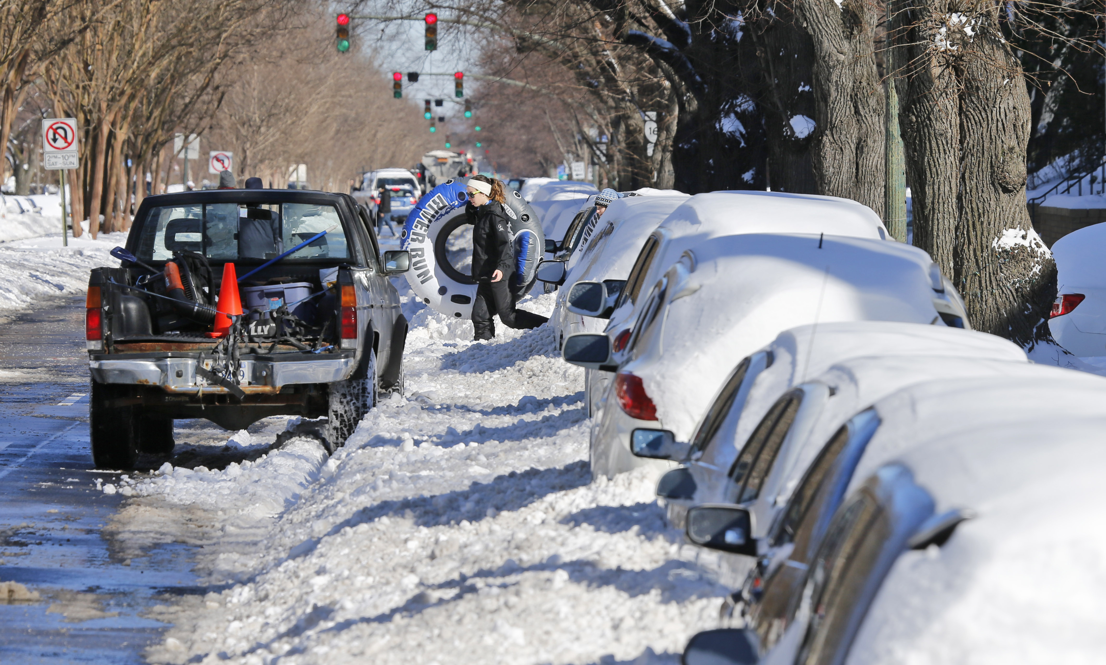 Snow response in DC, NYC comes down to money, manpower