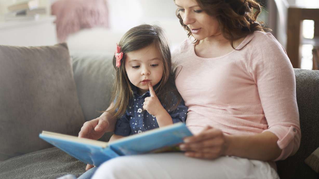'Read it again, Mom!' Enhancing the parent-child reading experience