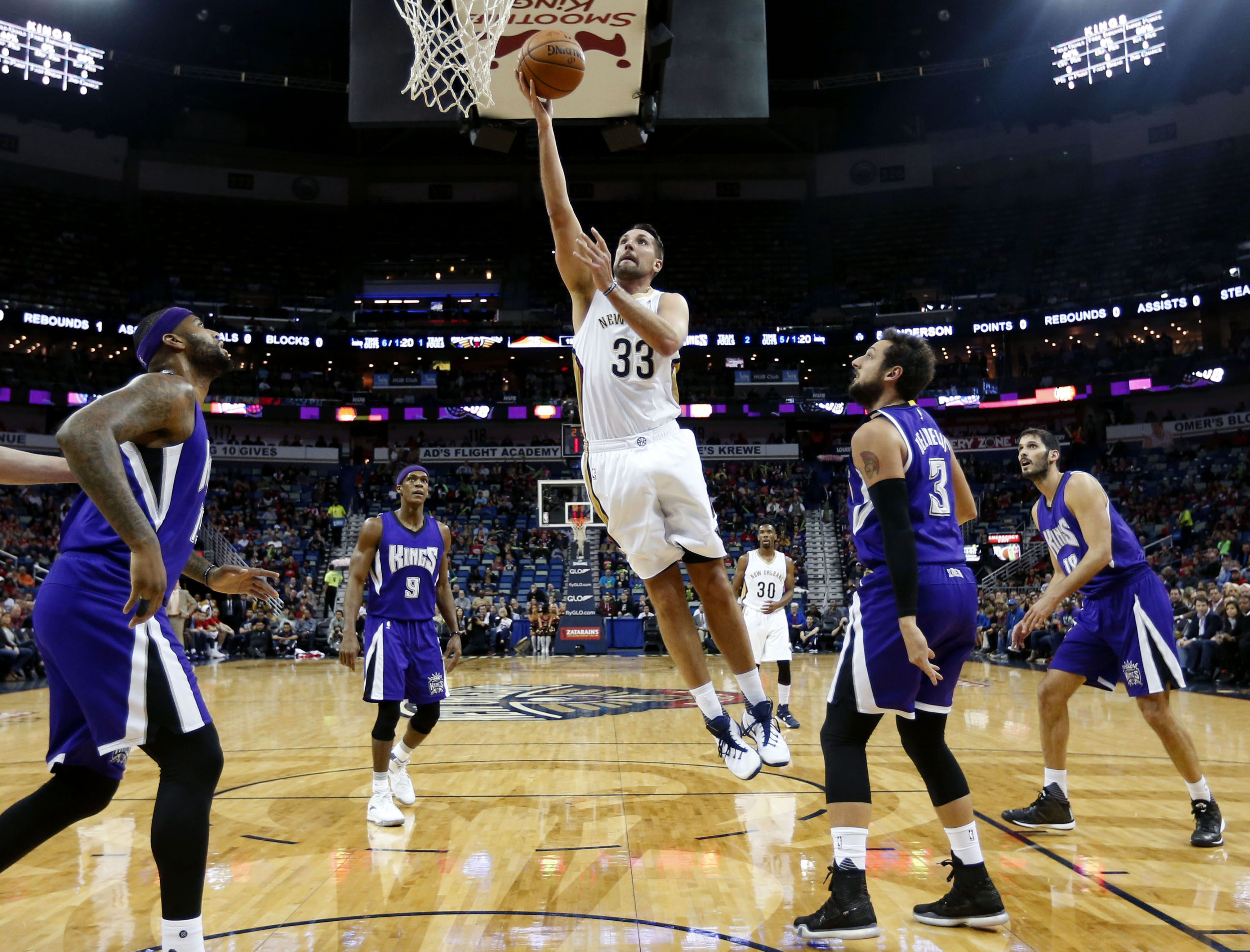 Anderson scores 36, leads Pelicans past Kings, 114-105