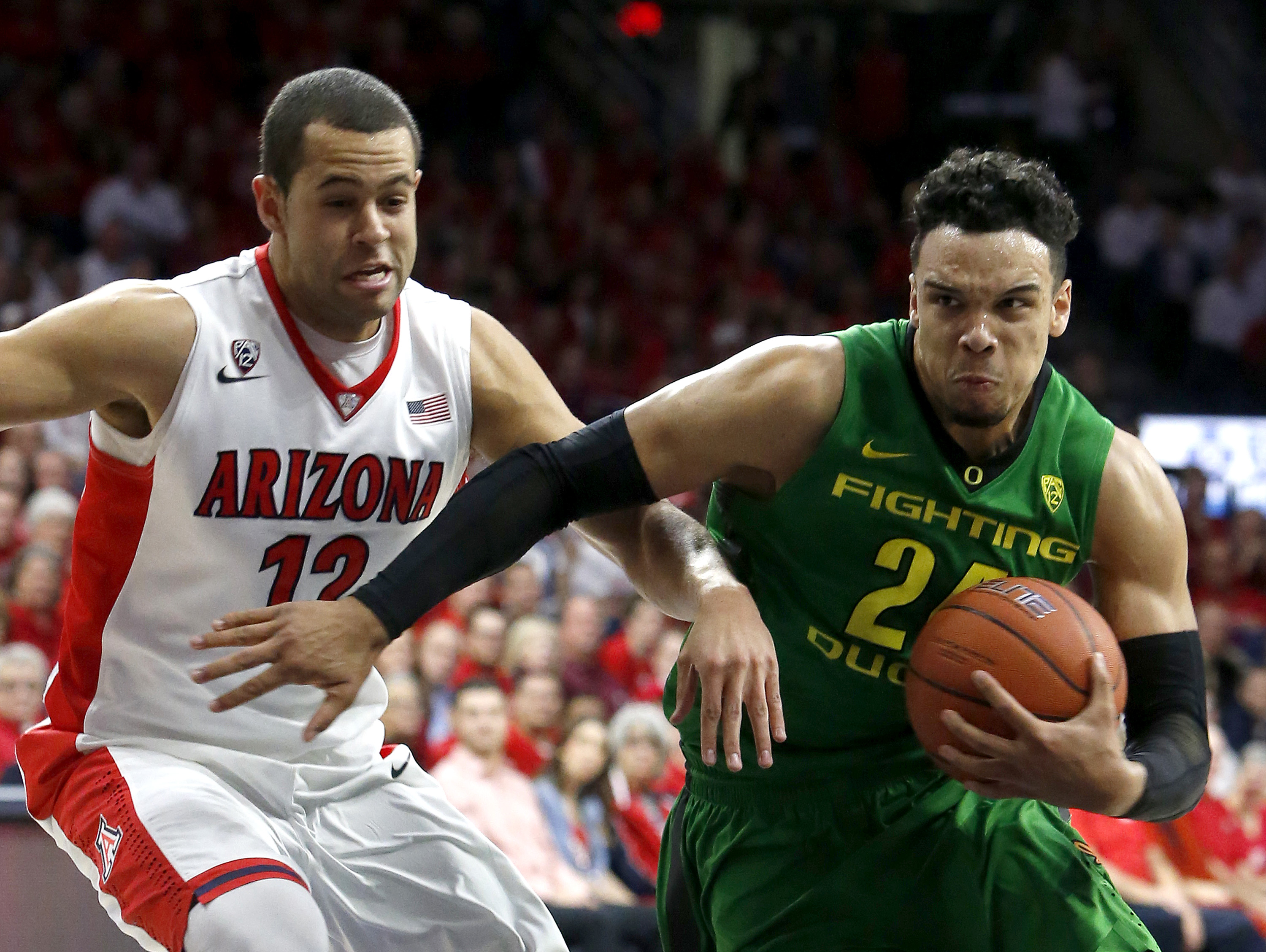 Brooks, Oregon end Arizona's 49-game home win streak