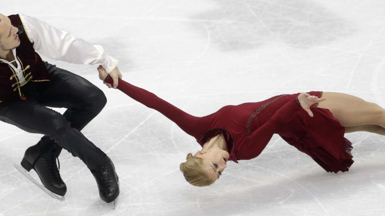 Volosozhar, Trankov win pairs at Euro figure skating champs