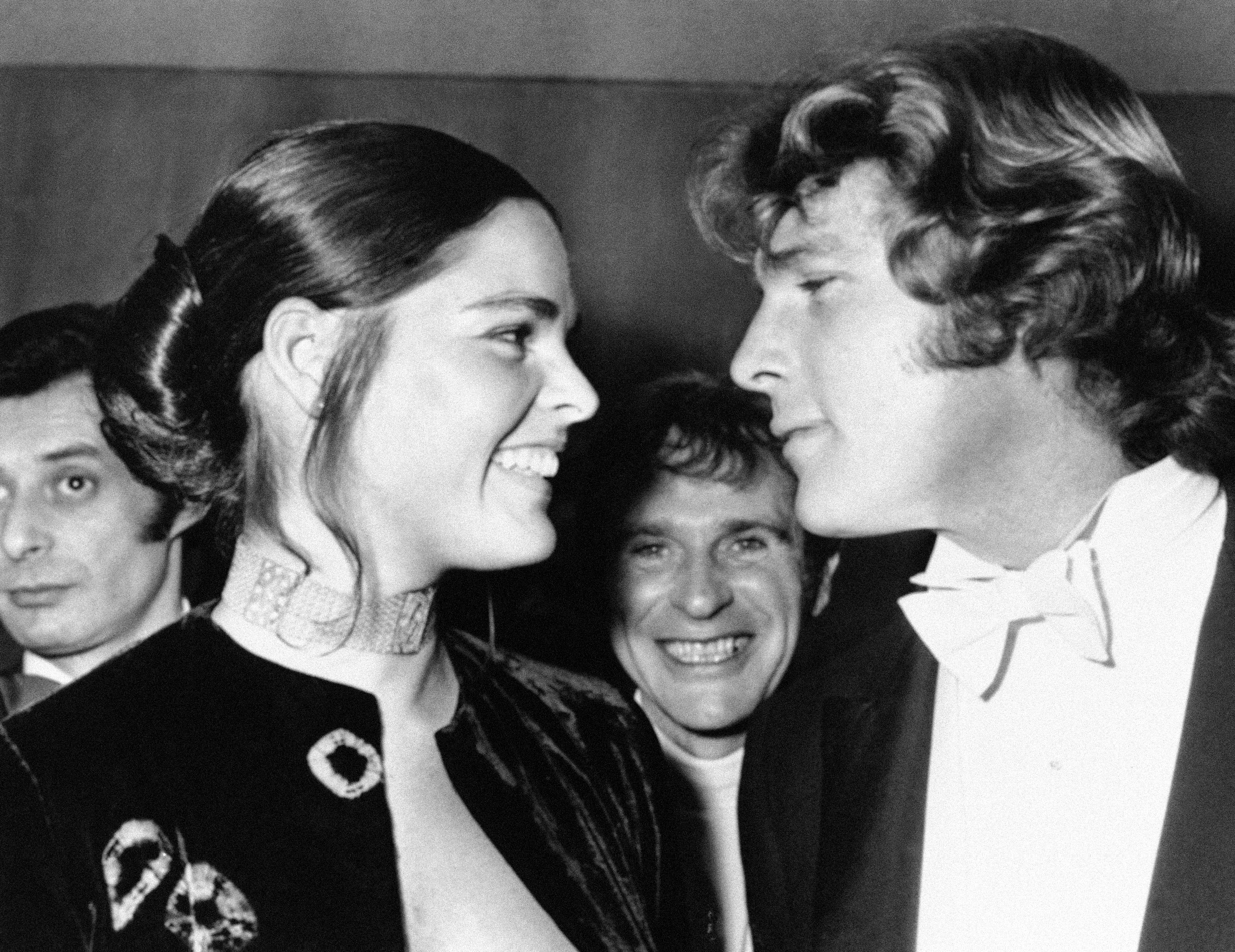 'Love Story' actors return to Harvard 45 years later
