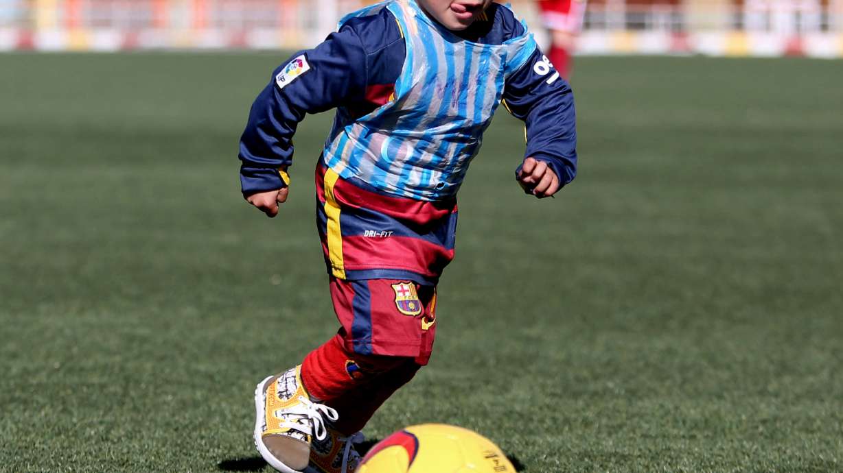 5-year-old Afghan boy could get to meet Lionel Messi