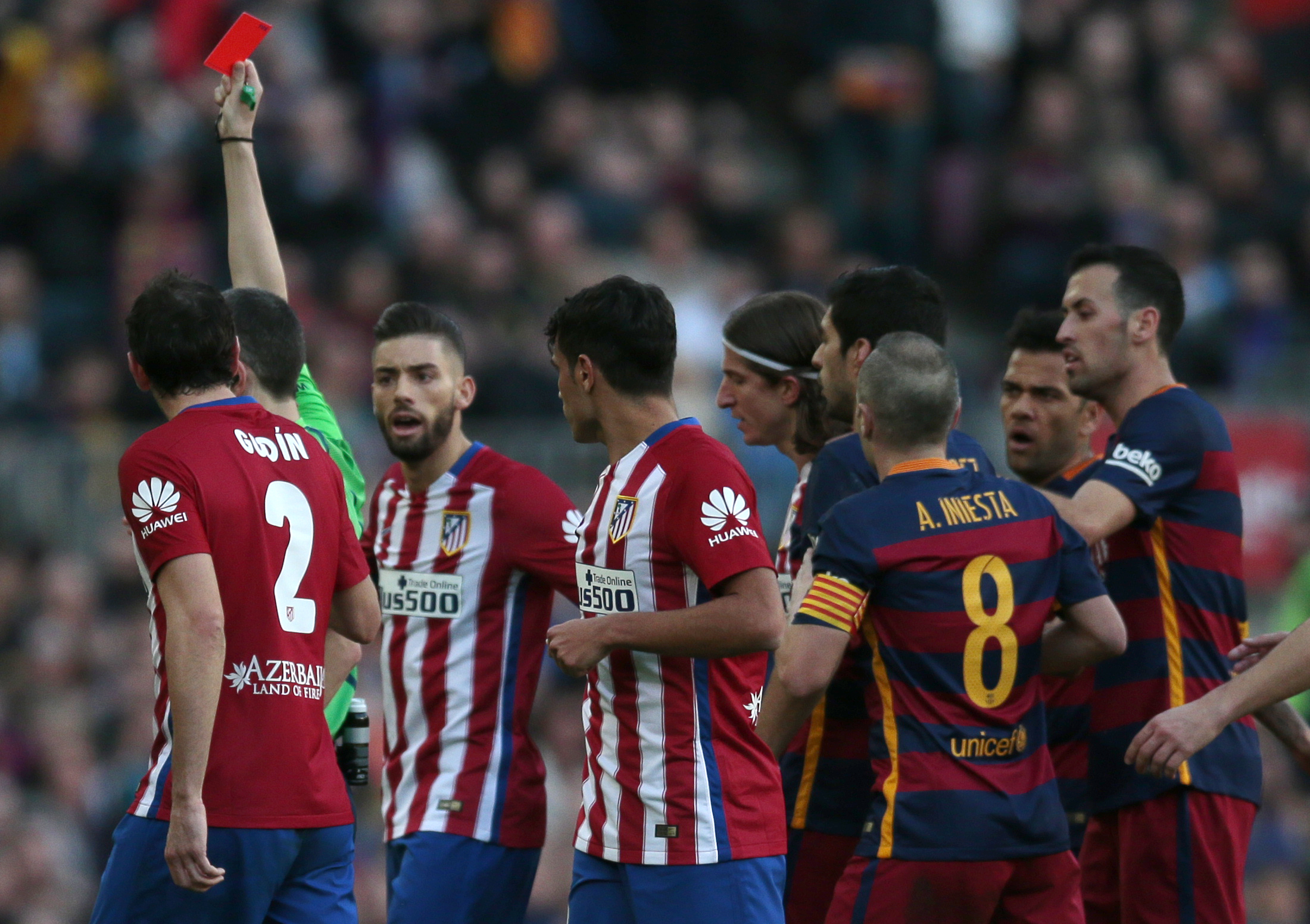 Filipe Luis' suspension for foul on Messi reduced to 1 game