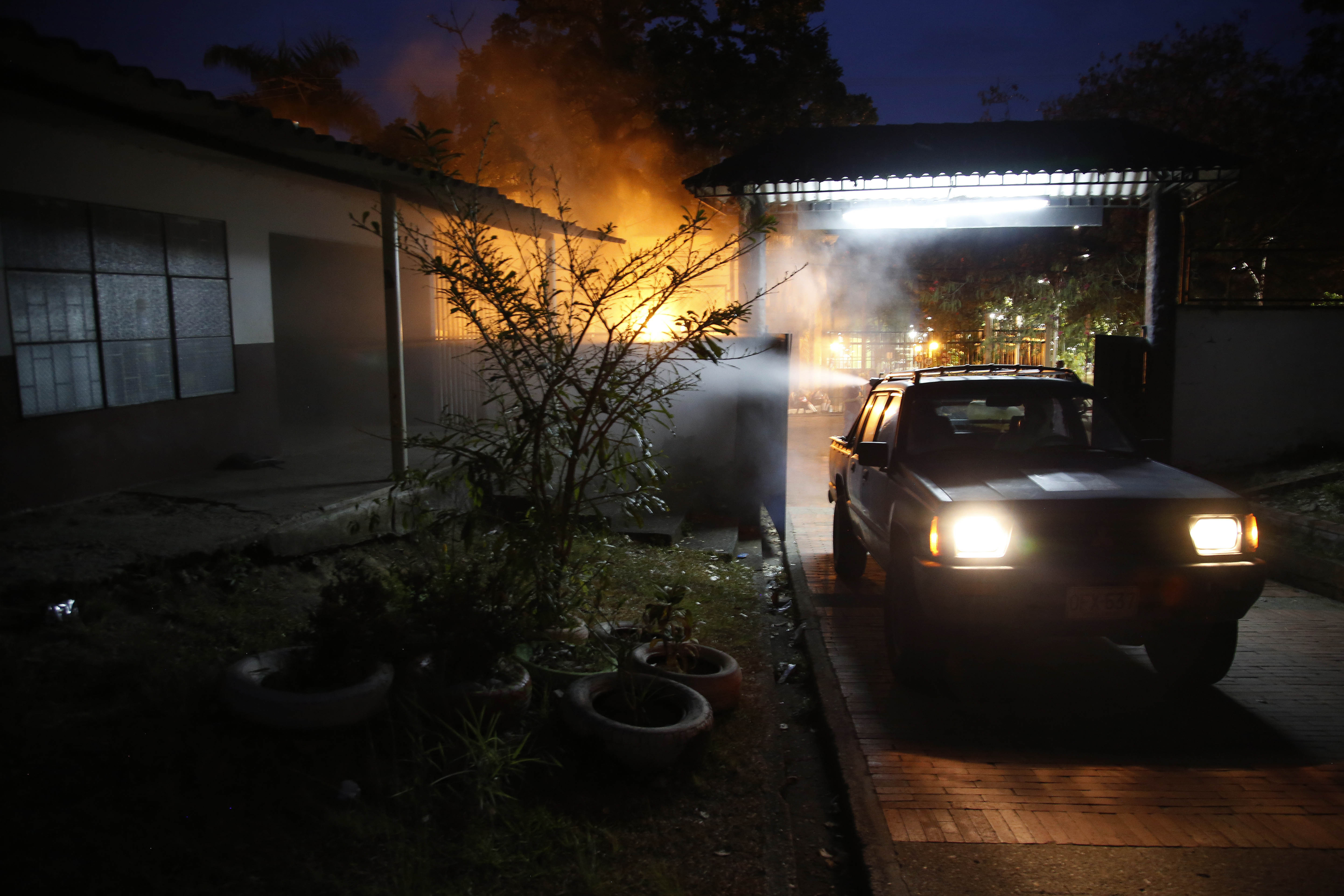 Colombia: 3,177 pregnant women with Zika; no microcephaly