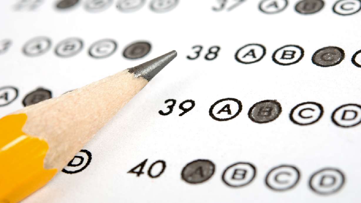 Lawmaker wants year-end tests thrown out of teacher evaluations