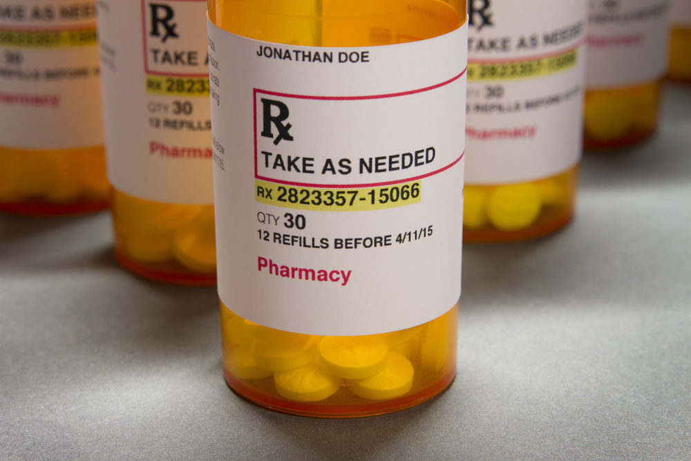 Committee advances pair of bills requiring opioid warnings from prescribers, pharmacists