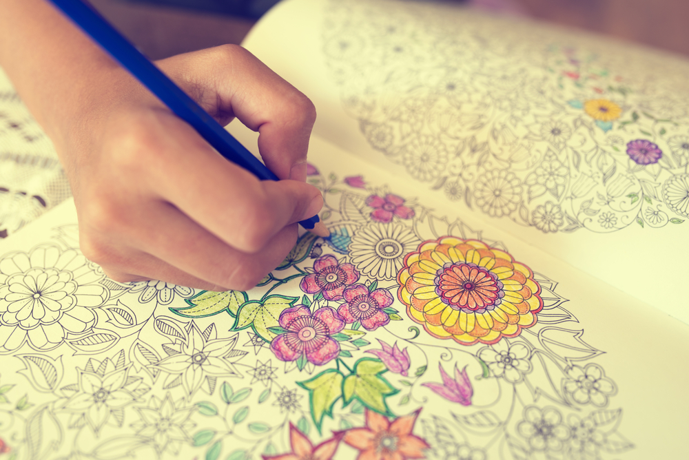 Handmade coloring books for adults help cancer patients