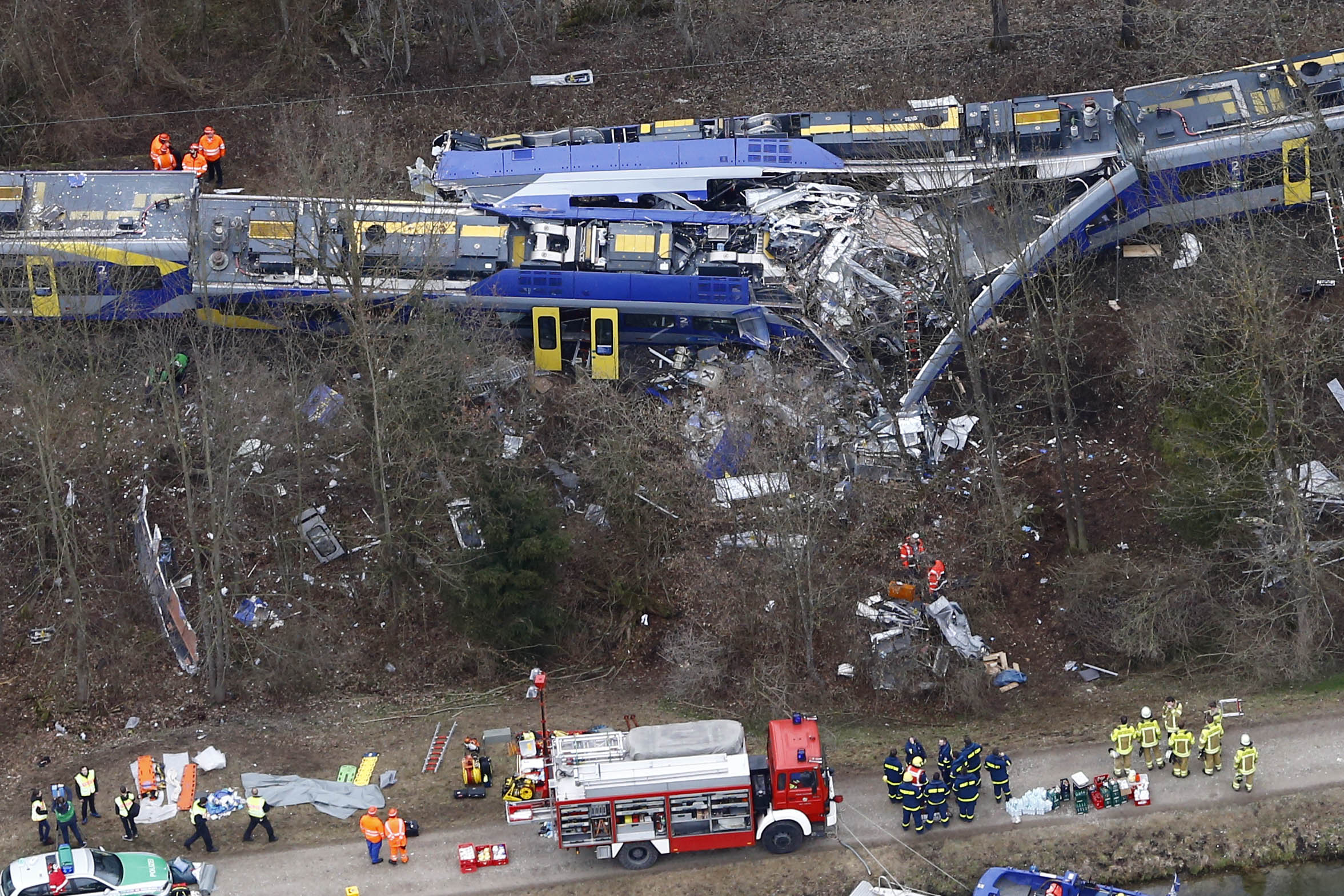 German police say death toll from train crash rises to 11