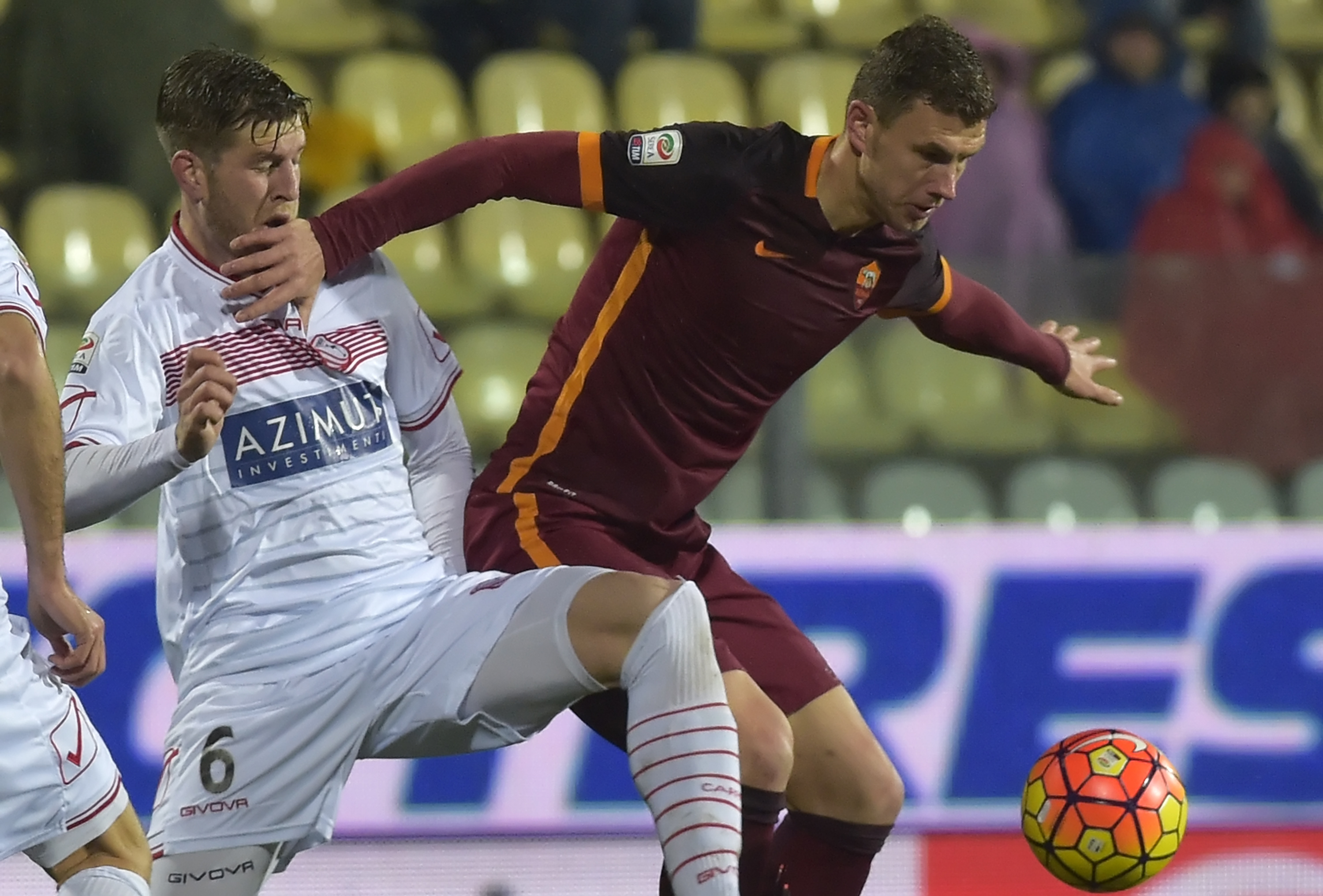 Dzeko scores as Roma beats Carpi 3-1 to move 3rd in Serie A