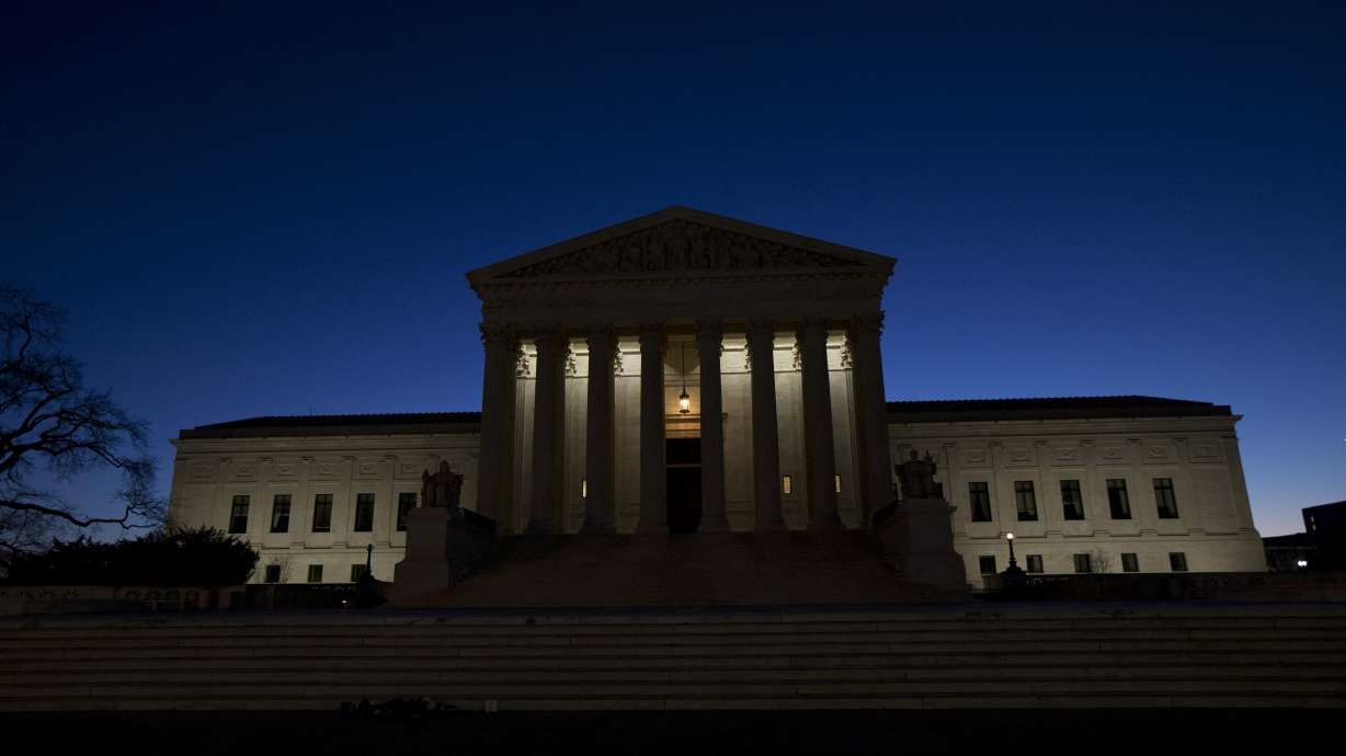 Latest: Airport says plane with Scalia's body has left Texas