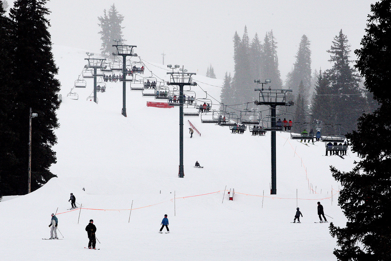 Utah's ski resorts see large crowds on Presidents Day