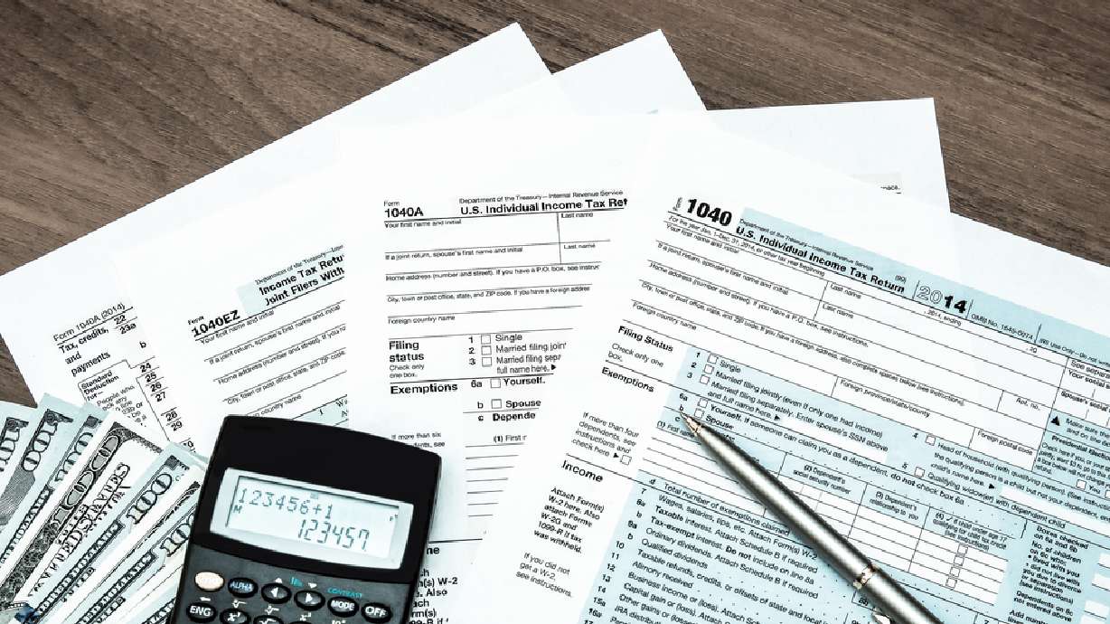 3 online programs to simplify taxes