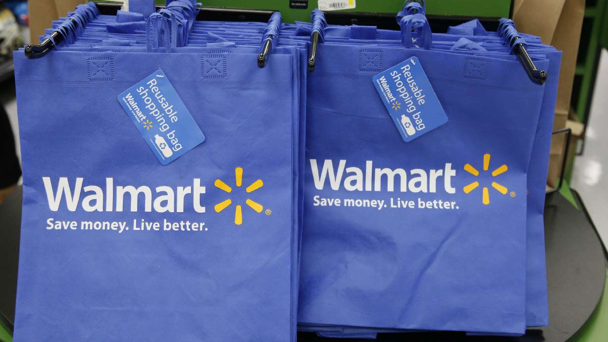 Wal-Mart's 4 Q results test investor patience
