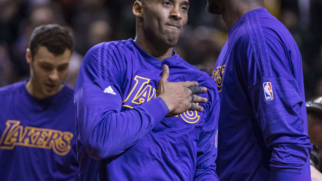 Bucks beat Lakers 108-101 in Kobe's final game in Milwaukee