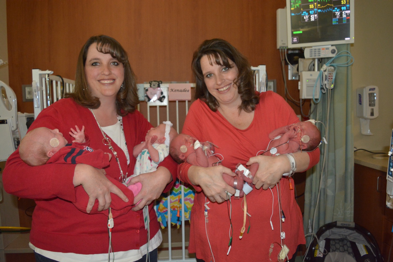 Identical twins give birth to second set of twins within weeks