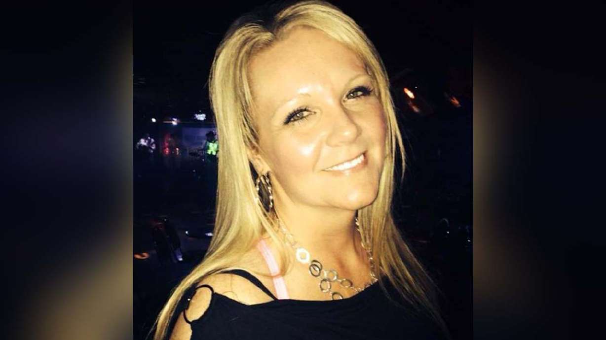 Man charged with killing wife now accused of writing victim from jail