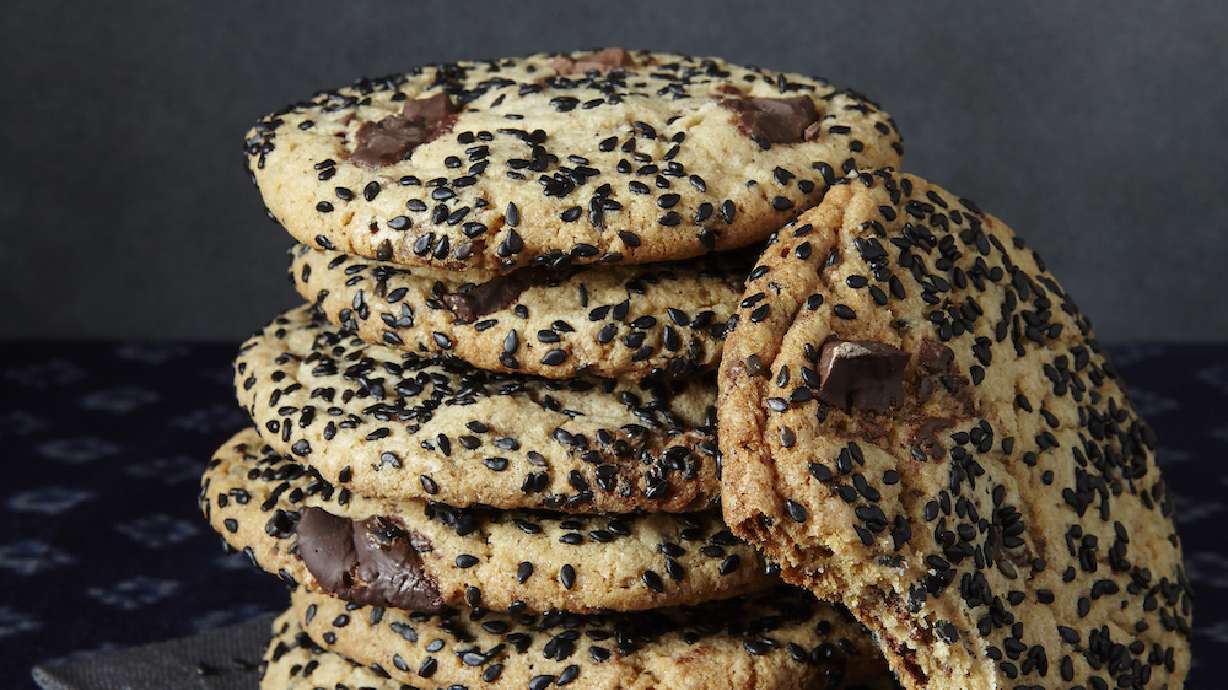 Recipe: Secret ingredient Chocolate Chip Cookies are a yummy treat