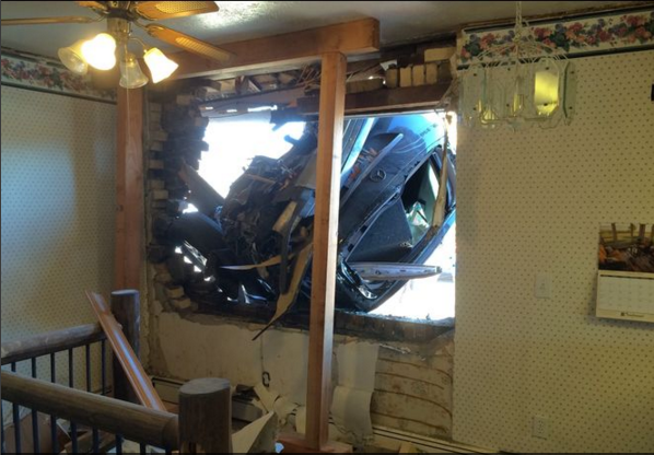 Madre y su pequeño de UT se salvan milagrosamente luego de hoque en su casa