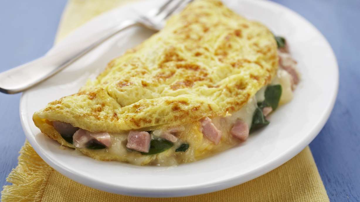 How to make an omelet for Martha Stewart