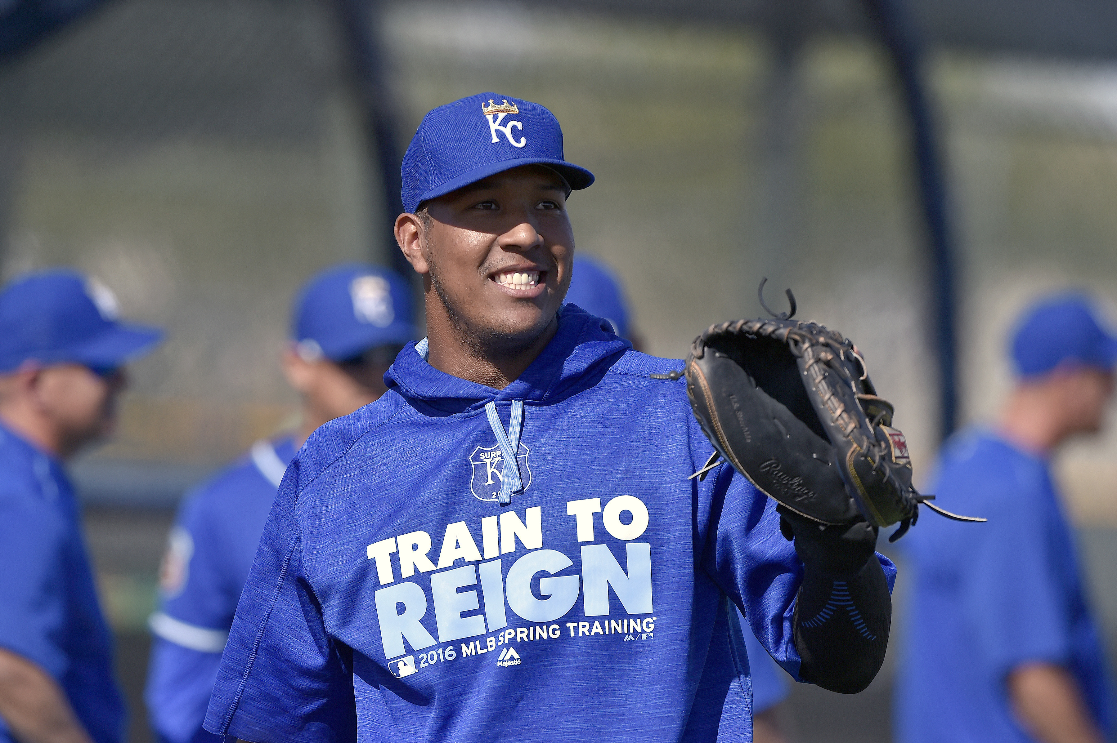 Royals' Perez gives $1 million to Urban Youth Academy in KC