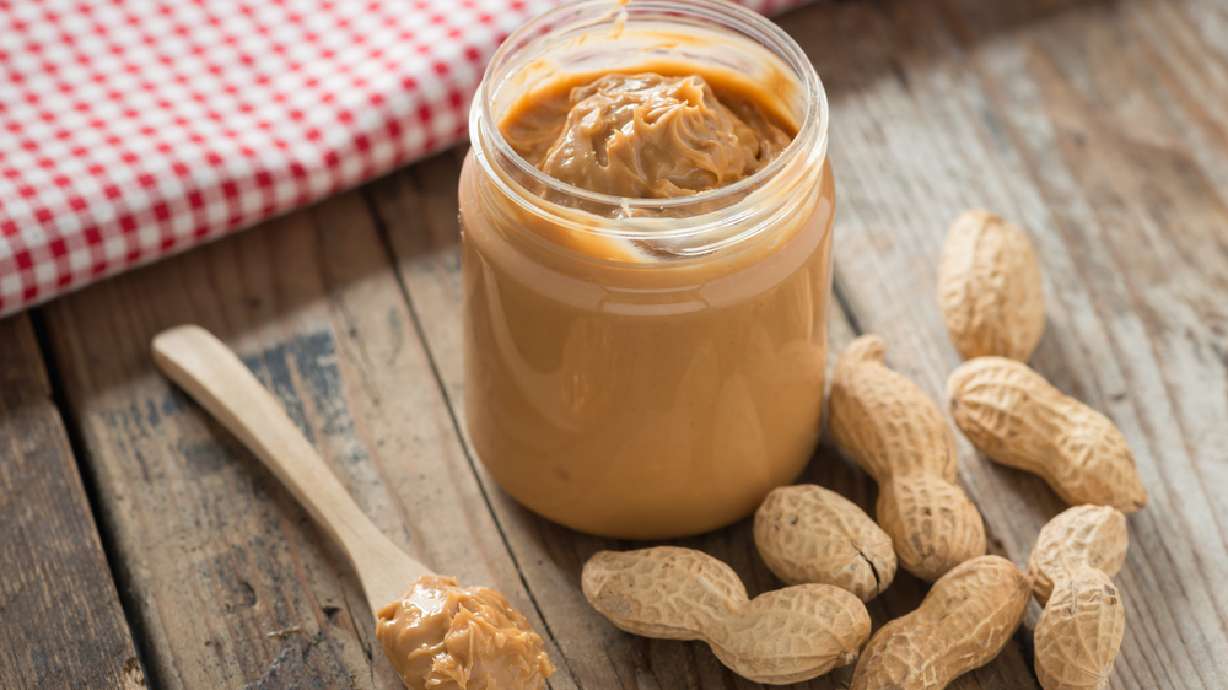 Experimental treatment helps 2 out of 3 peanut allergy sufferers, study finds