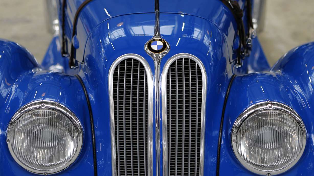 BMW shows off concept car for the self-driving future