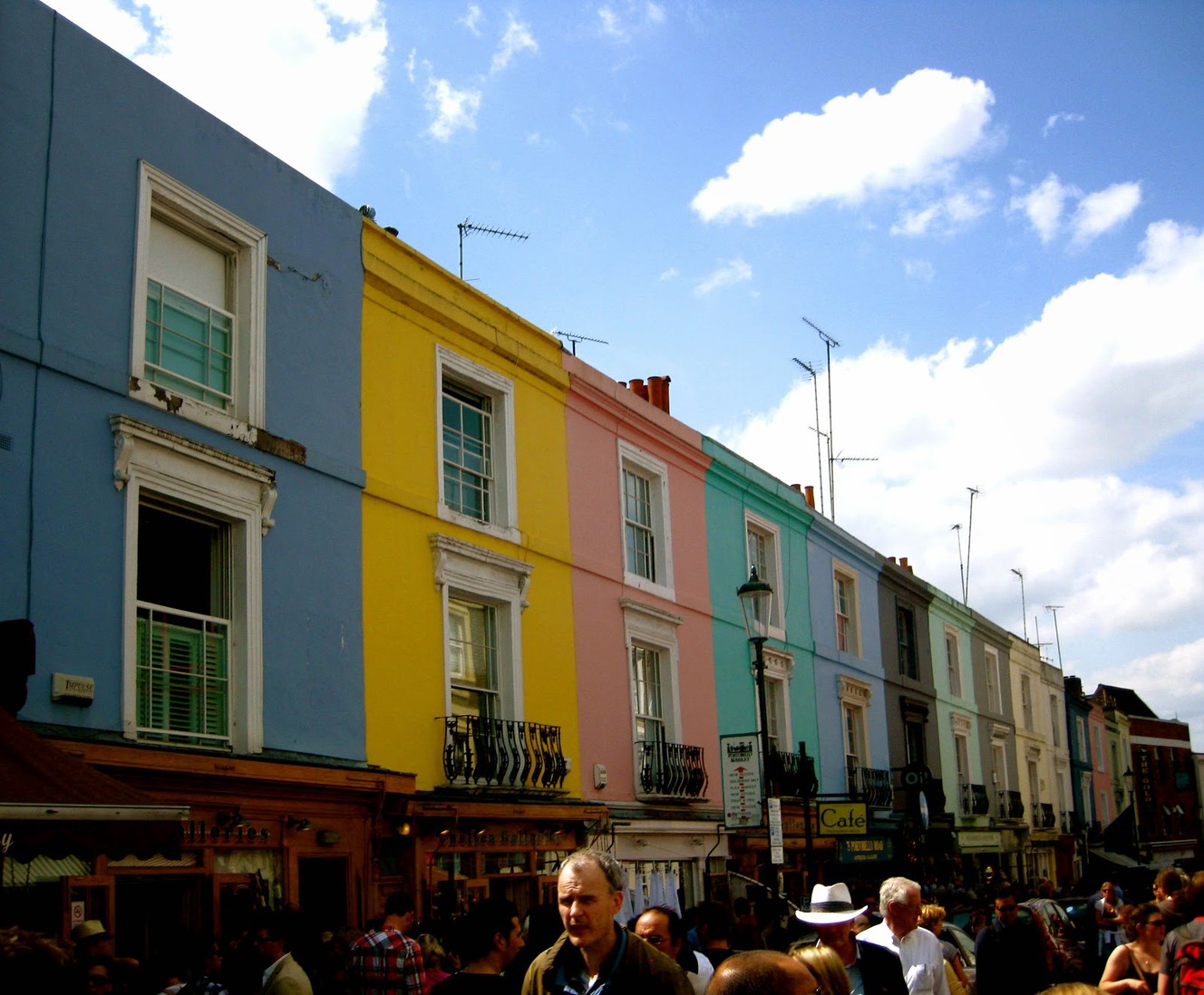 7 things to do during a layover in London