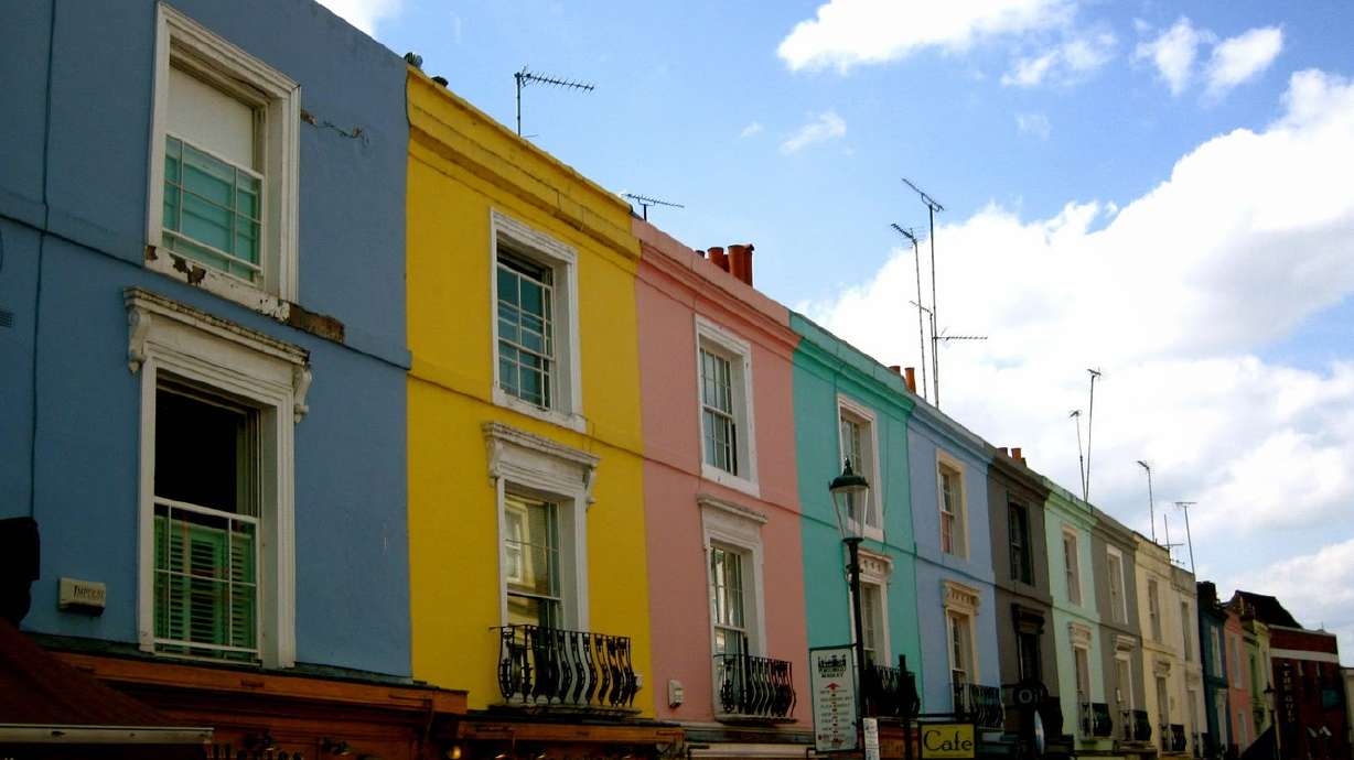 7 things to do during a layover in London